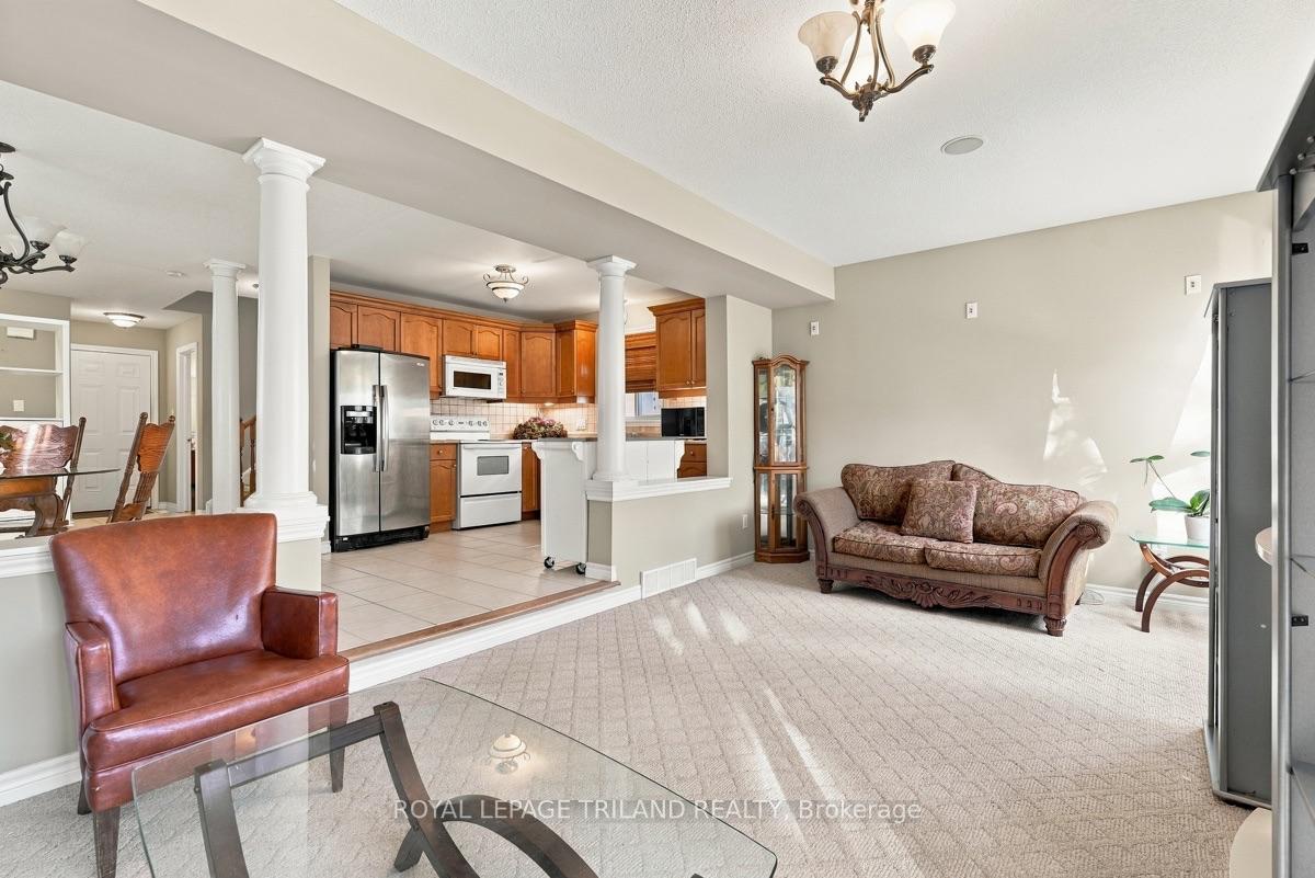 Photo 10 of 1426 Mickleborough Drive, London, North I — HOMEH