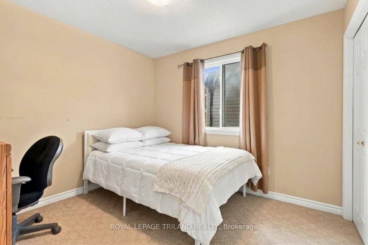 Photo 23 of 1426 Mickleborough Drive, London, North I — HOMEH