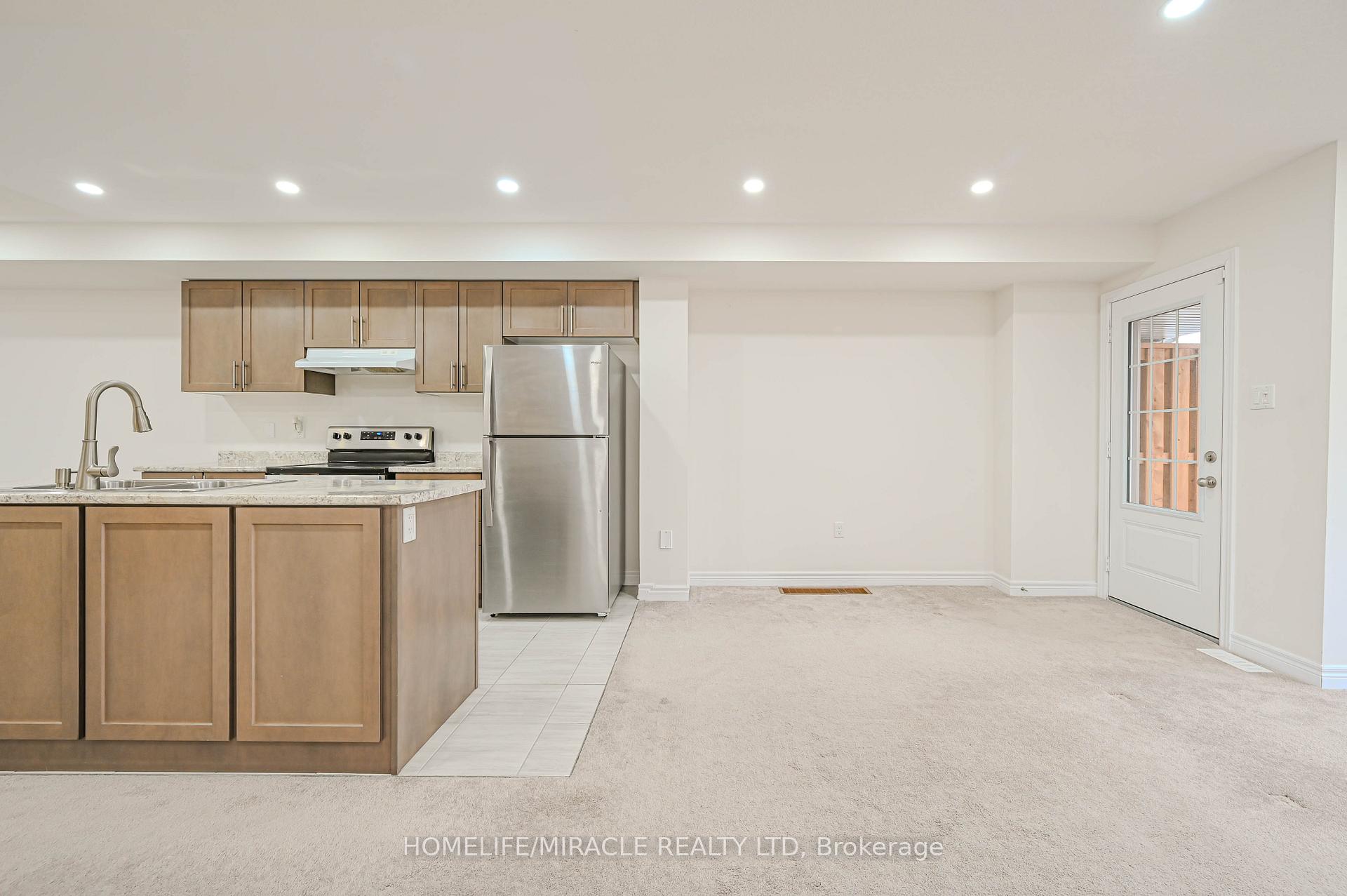 Photo 5 of 760 Linden Drive, Cambridge, Preston Heights — HOMEH