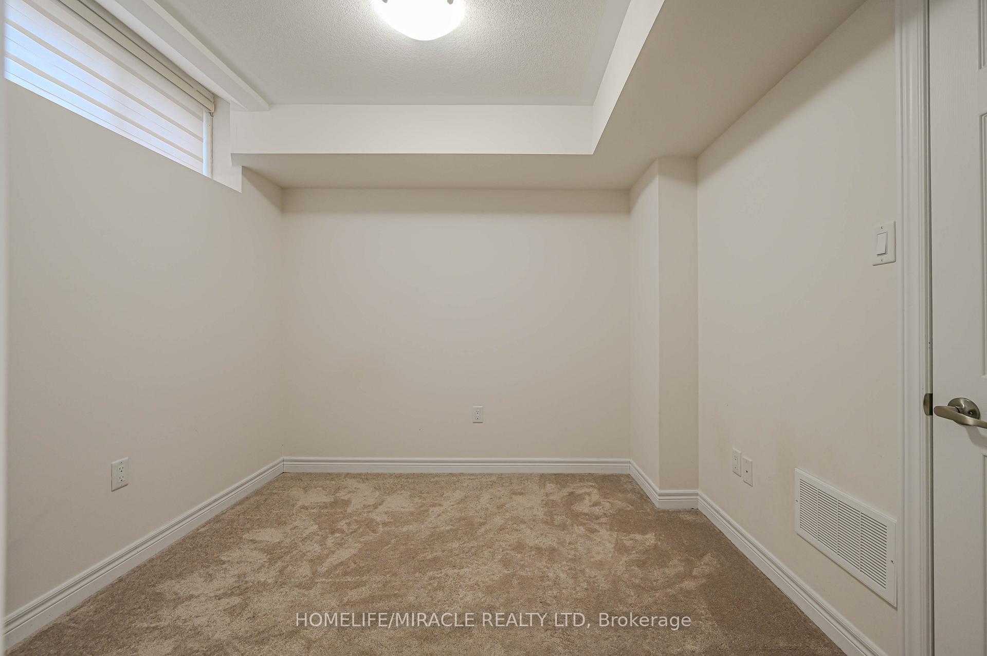 Photo 13 of 760 Linden Drive, Cambridge, Preston Heights — HOMEH