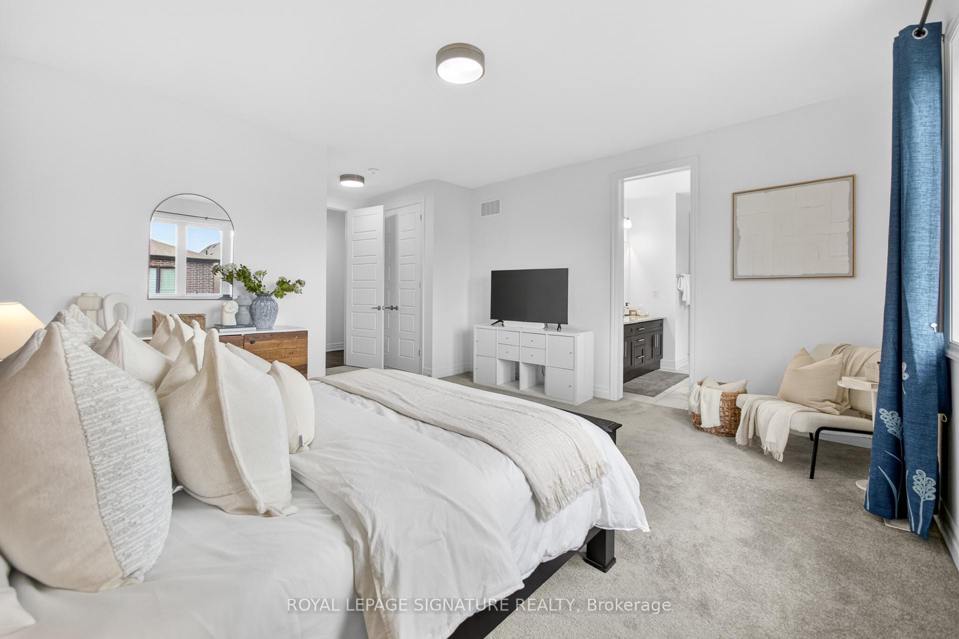 Photo 20 of 1493 Ford Strathy Crescent, Oakville, Joshua Meadows — HOMEH
