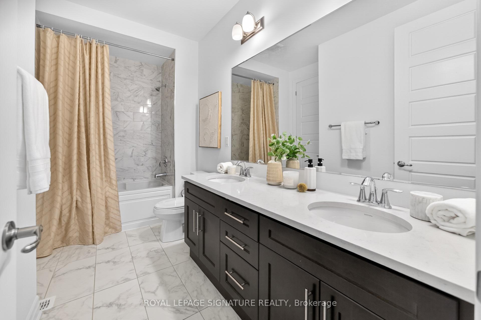 Photo 26 of 1493 Ford Strathy Crescent, Oakville, Joshua Meadows — HOMEH