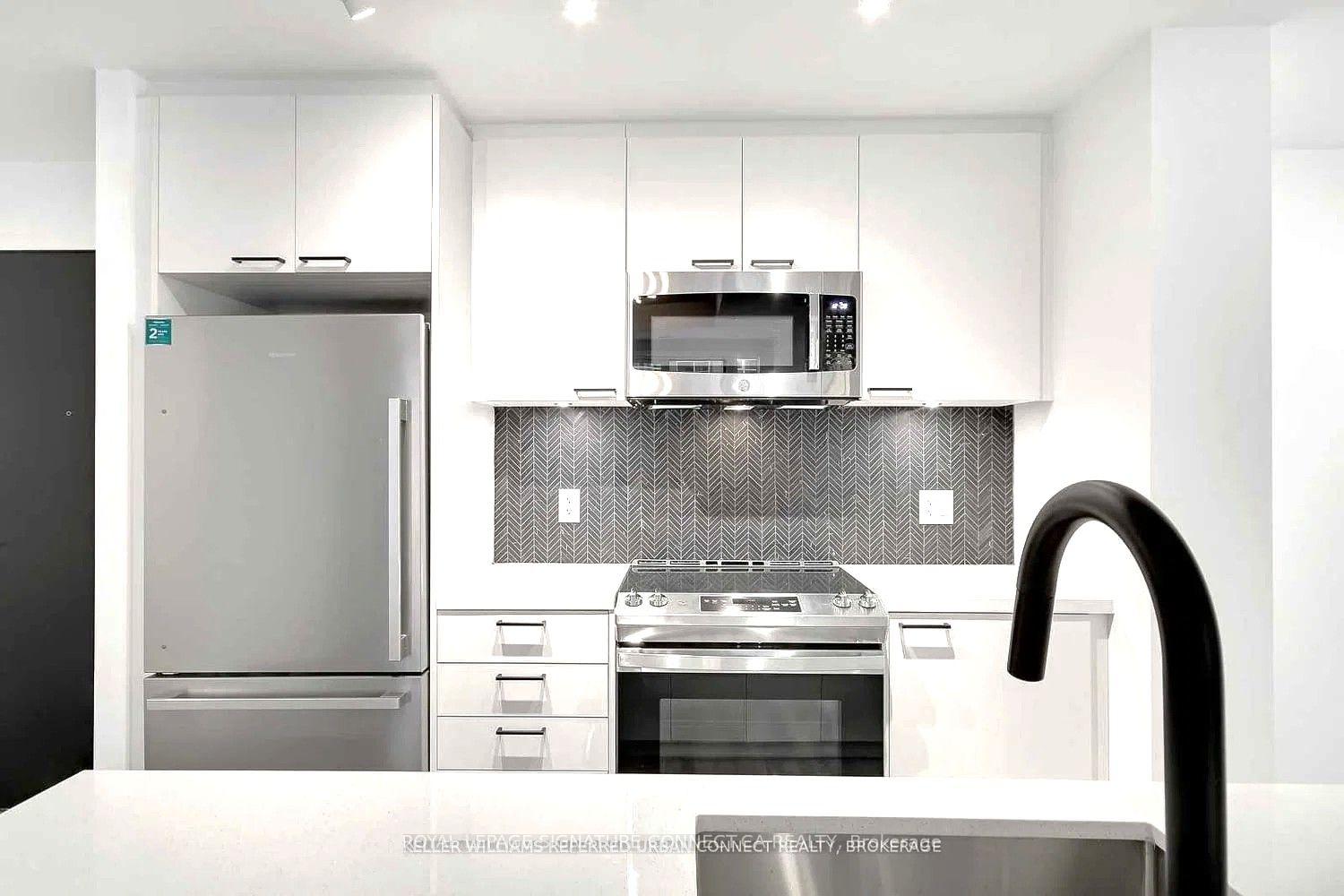Photo 3 of Unit 608, 1808 St Clair Avenue W, Toronto, Weston-Pellam Park — HOMEH