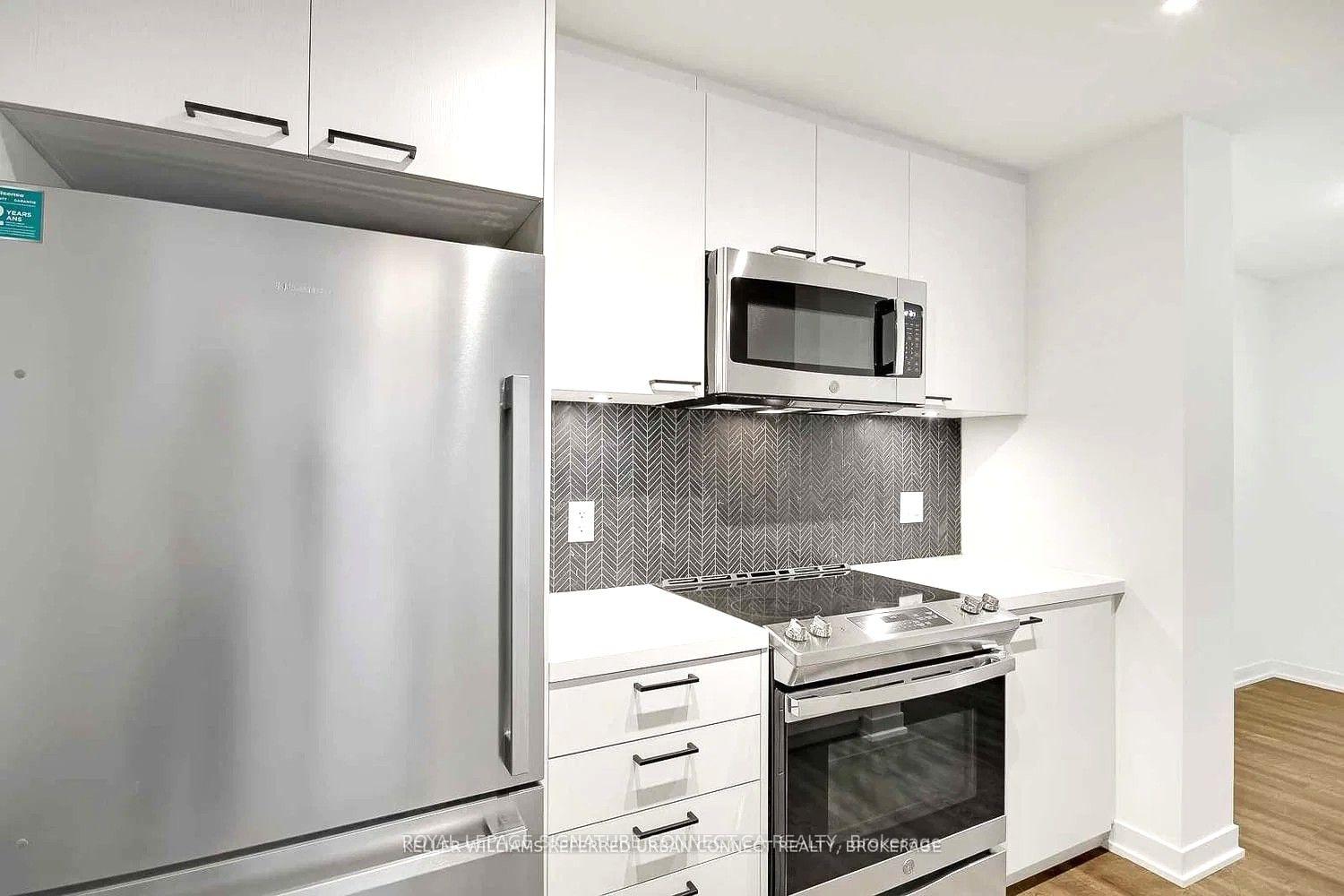 Photo 4 of Unit 608, 1808 St Clair Avenue W, Toronto, Weston-Pellam Park — HOMEH