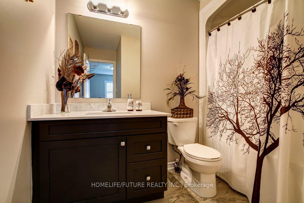 Photo 14 of 26 Streathern Way, Clarington, Bowmanville — HOMEH