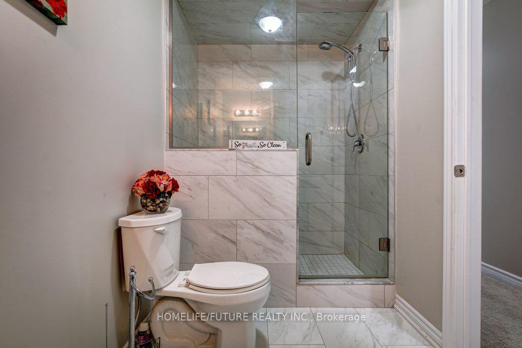 Photo 17 of 26 Streathern Way, Clarington, Bowmanville — HOMEH