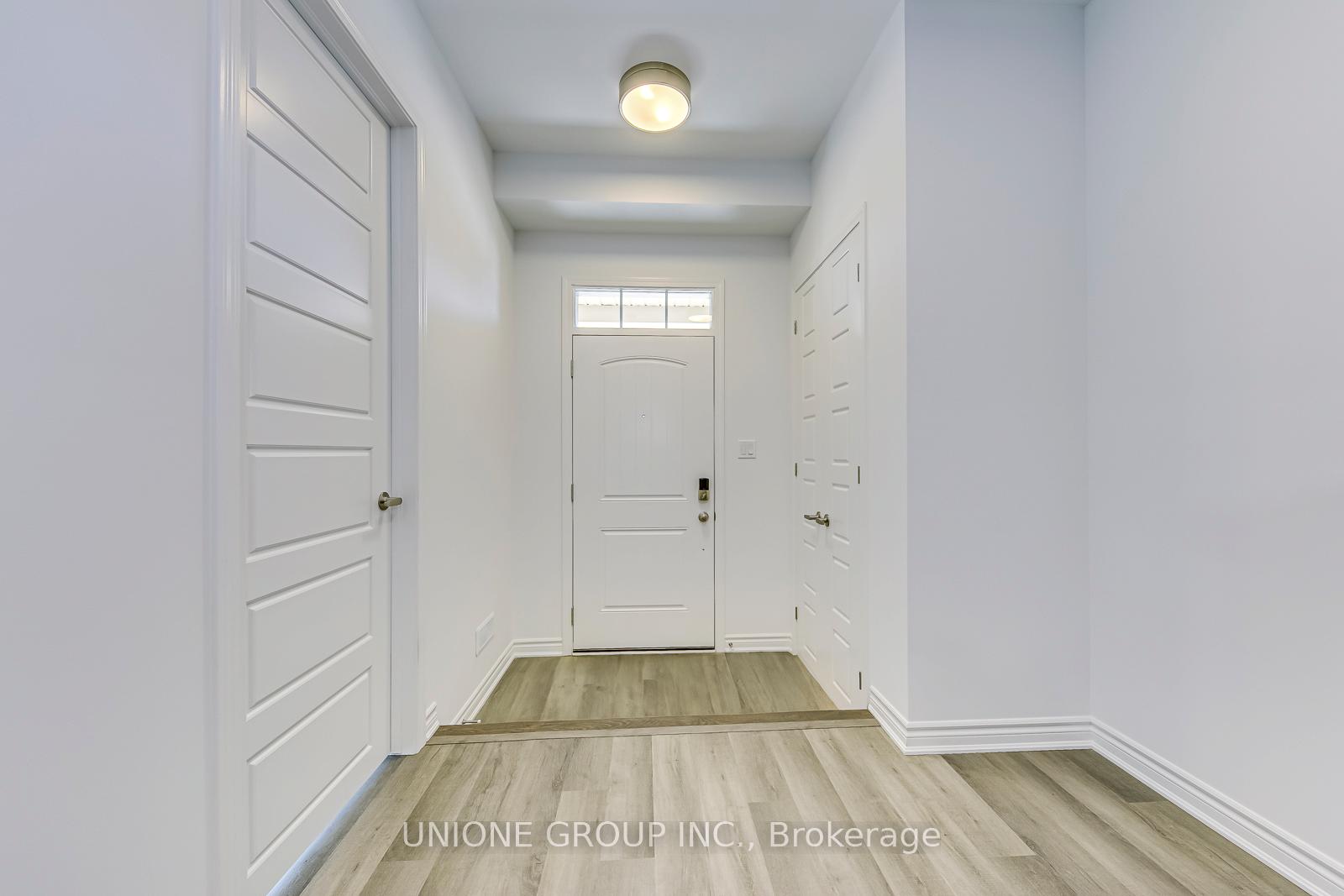 Photo 5 of 3056 Merrick Road, Oakville, Joshua Meadows — HOMEH