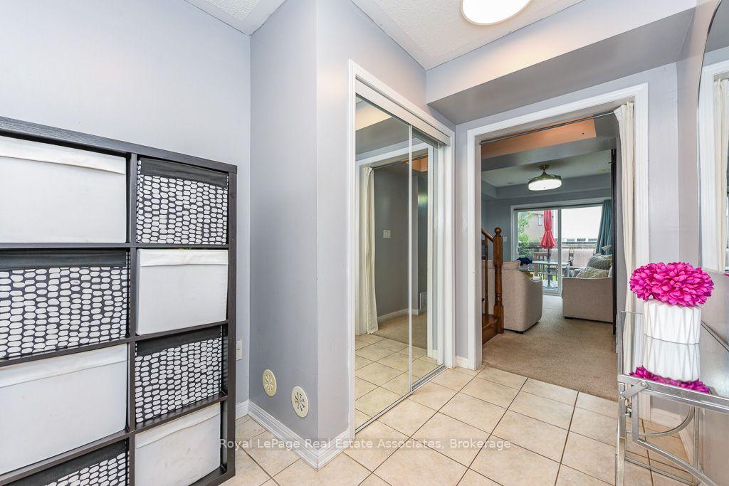 Photo 8 of Unit 2, 6 Ventura Avenue, Brampton, Fletcher's West — HOMEH