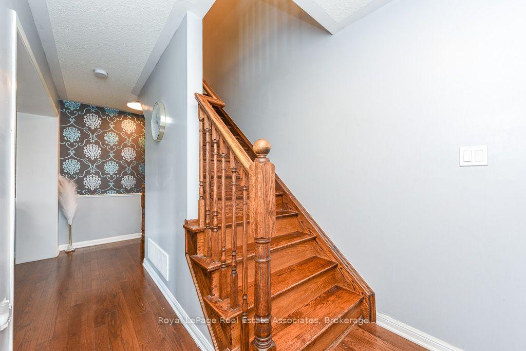 Photo 33 of Unit 2, 6 Ventura Avenue, Brampton, Fletcher's West — HOMEH