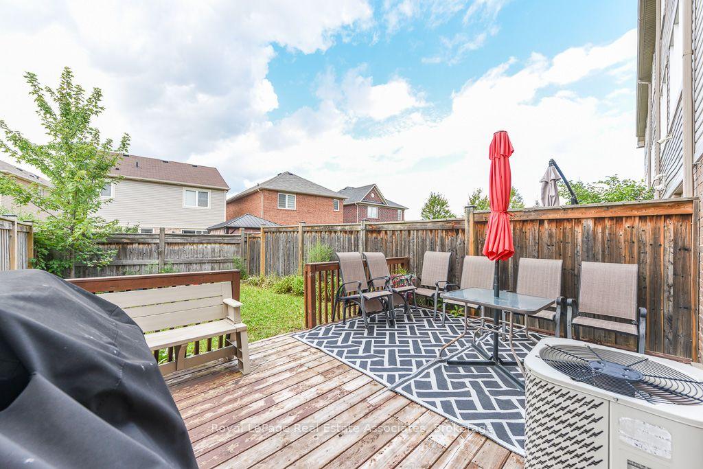 Photo 41 of Unit 2, 6 Ventura Avenue, Brampton, Fletcher's West — HOMEH