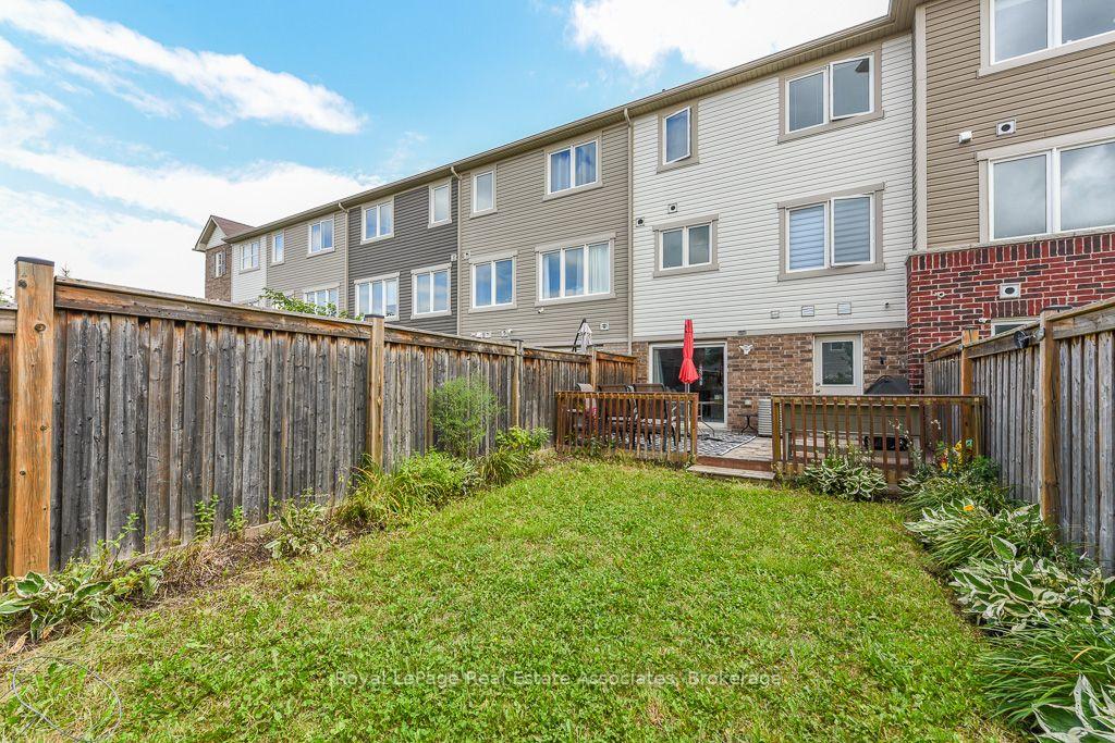 Photo 45 of Unit 2, 6 Ventura Avenue, Brampton, Fletcher's West — HOMEH