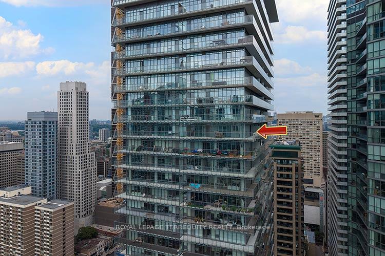 Photo of Unit 3902, 33 Charles Street E