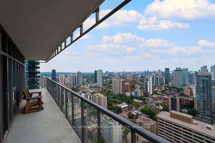 Photo 8 of Unit 3902, 33 Charles Street E, Toronto, Church-Yonge Corridor — HOMEH