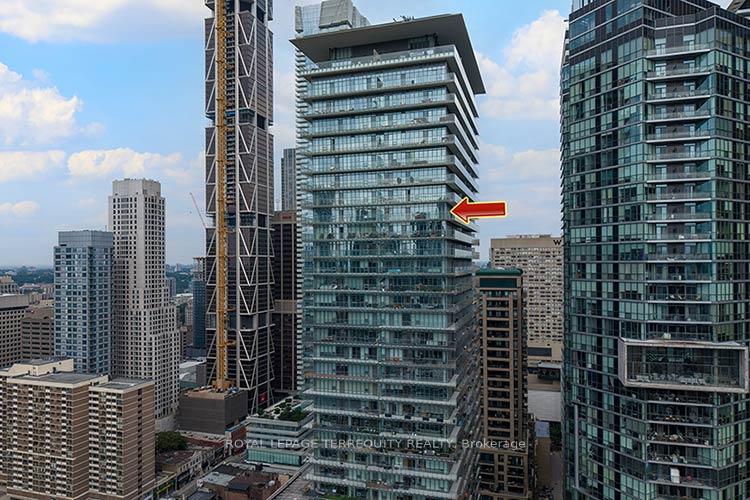 Photo 10 of Unit 3902, 33 Charles Street E, Toronto, Church-Yonge Corridor — HOMEH