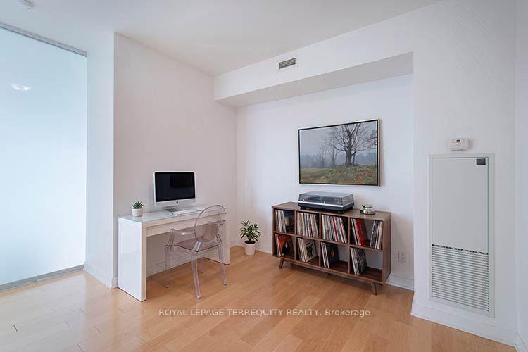Photo 21 of Unit 3902, 33 Charles Street E, Toronto, Church-Yonge Corridor — HOMEH