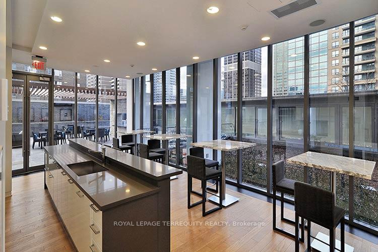 Photo 29 of Unit 3902, 33 Charles Street E, Toronto, Church-Yonge Corridor — HOMEH