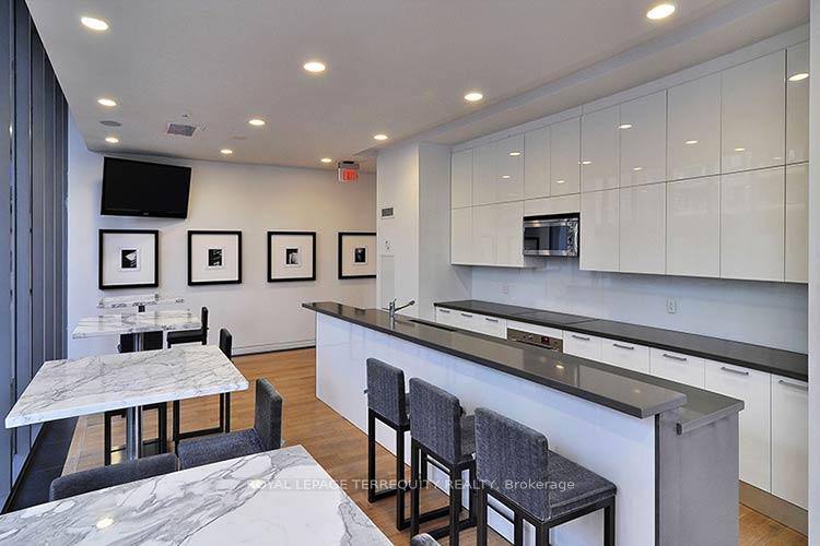Photo 30 of Unit 3902, 33 Charles Street E, Toronto, Church-Yonge Corridor — HOMEH