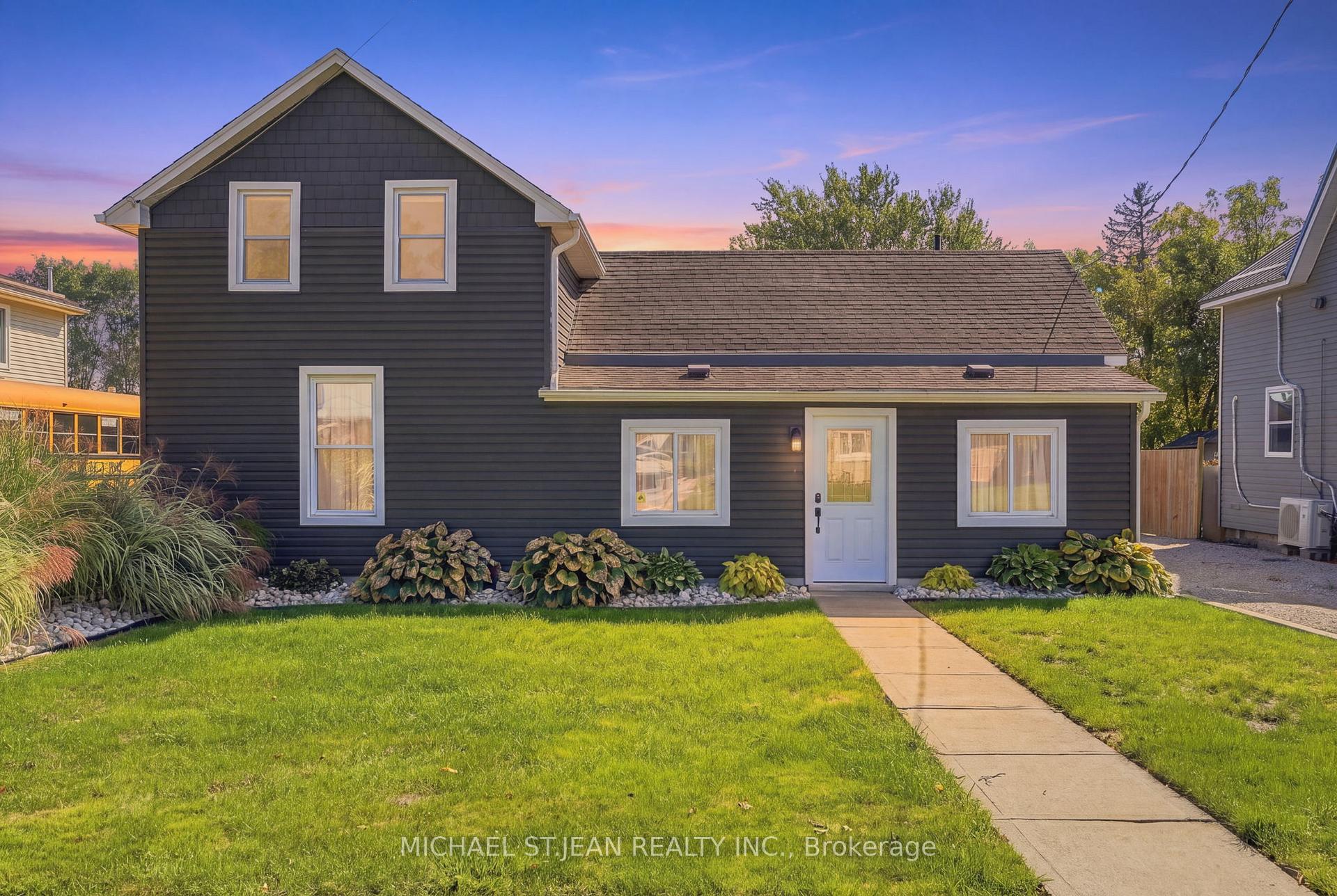 Photo 1 of 120 Queen Street E, Norfolk, Bill's Corners (Charlotteville) — HOMEH
