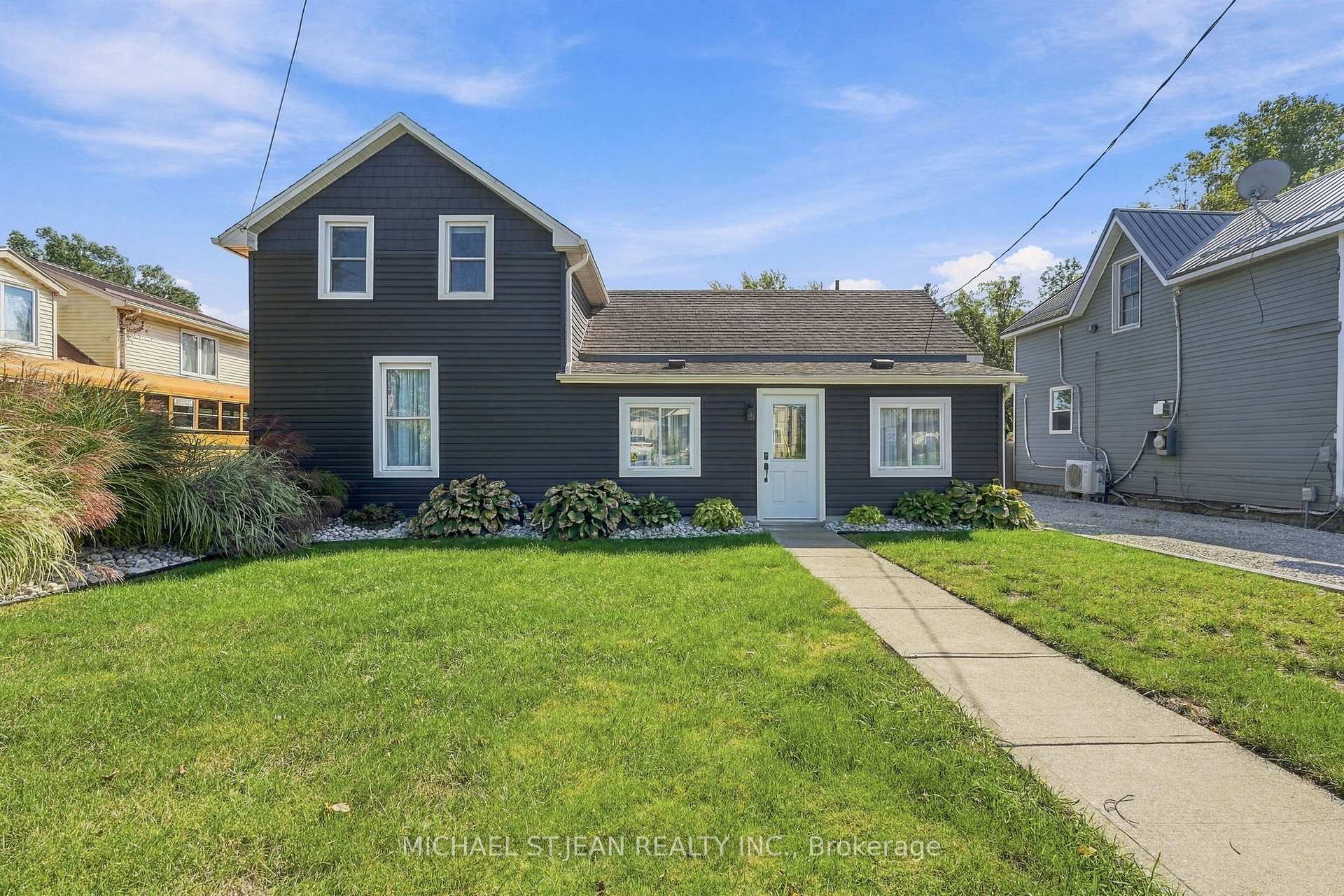 Photo 2 of 120 Queen Street E, Norfolk, Bill's Corners (Charlotteville) — HOMEH