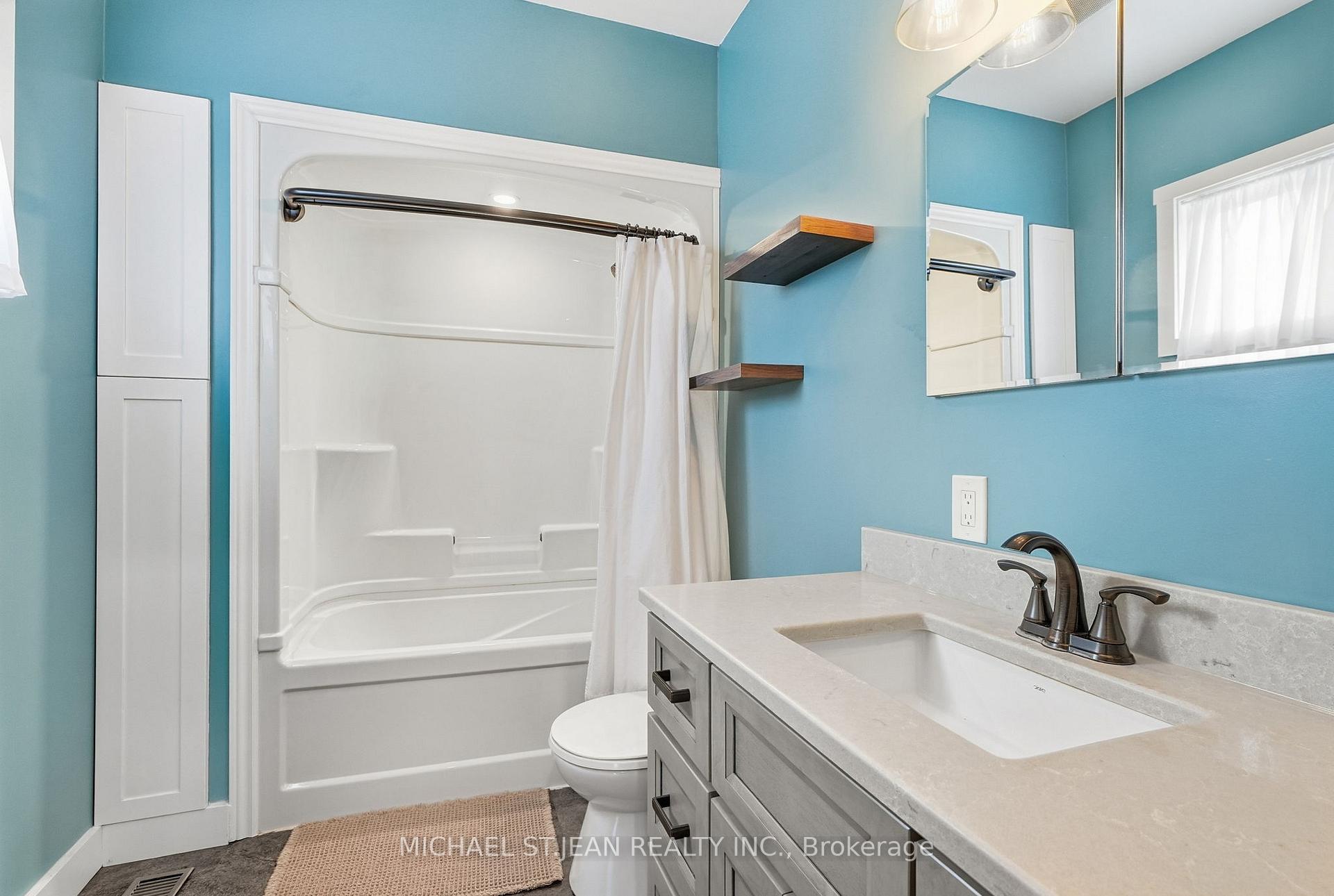 Photo 19 of 120 Queen Street E, Norfolk, Bill's Corners (Charlotteville) — HOMEH