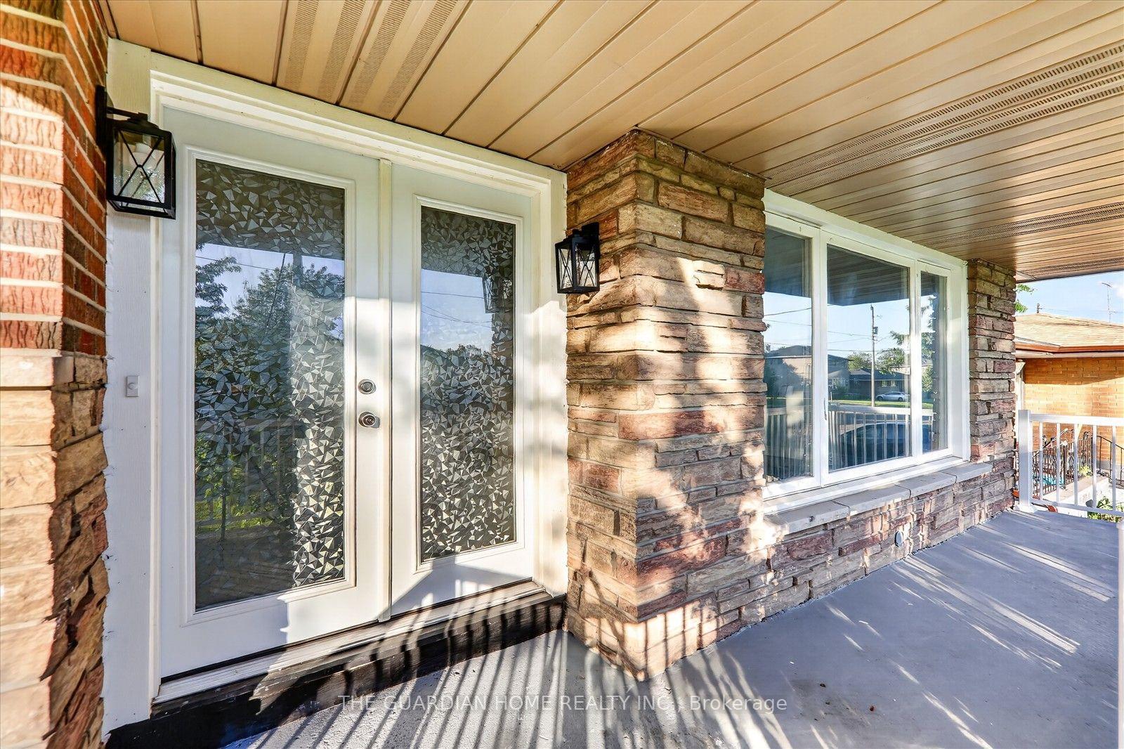 Photo 4 of Unit Main Fl, 75 Durham Street, Oshawa, Vanier — HOMEH