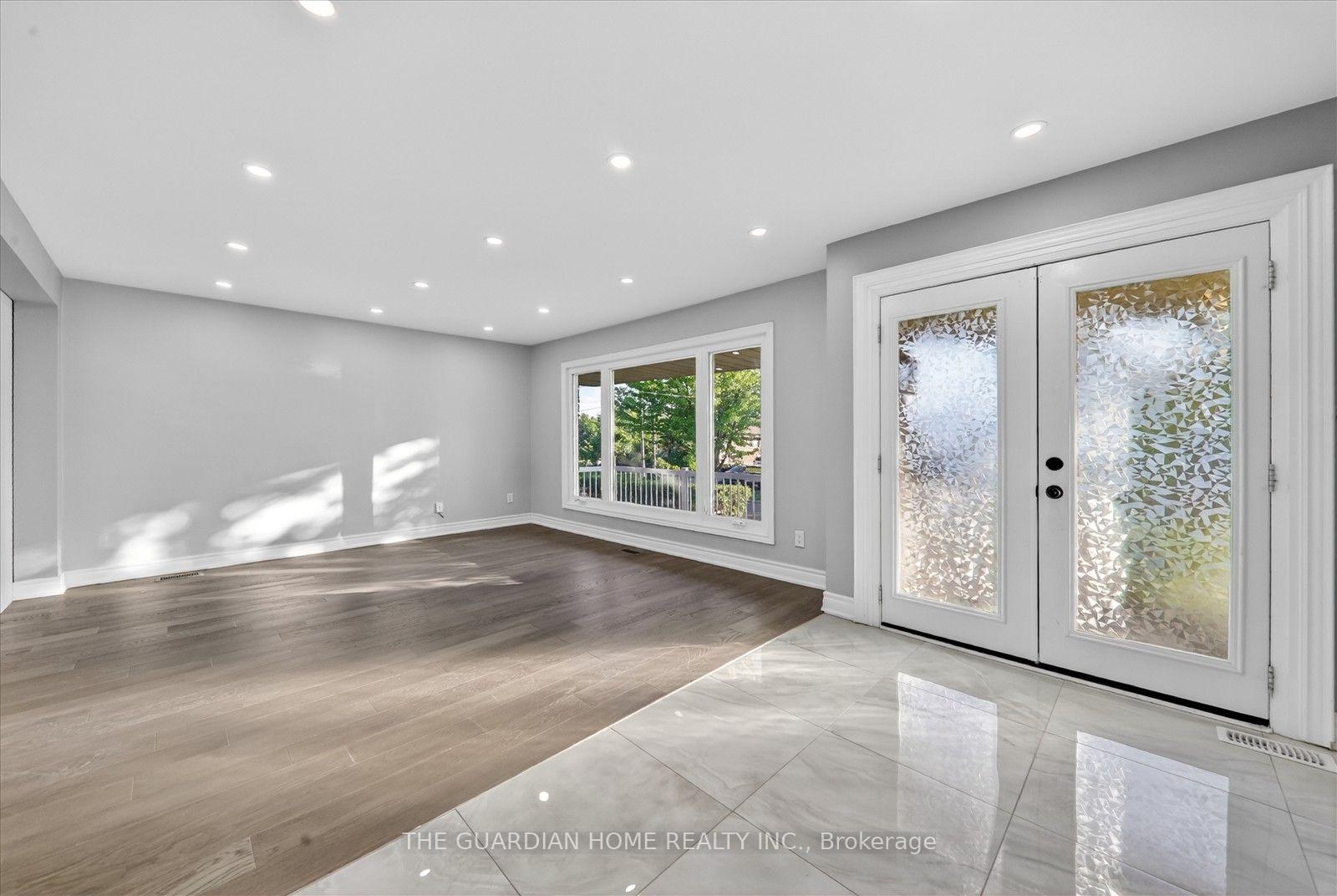 Photo 5 of Unit Main Fl, 75 Durham Street, Oshawa, Vanier — HOMEH