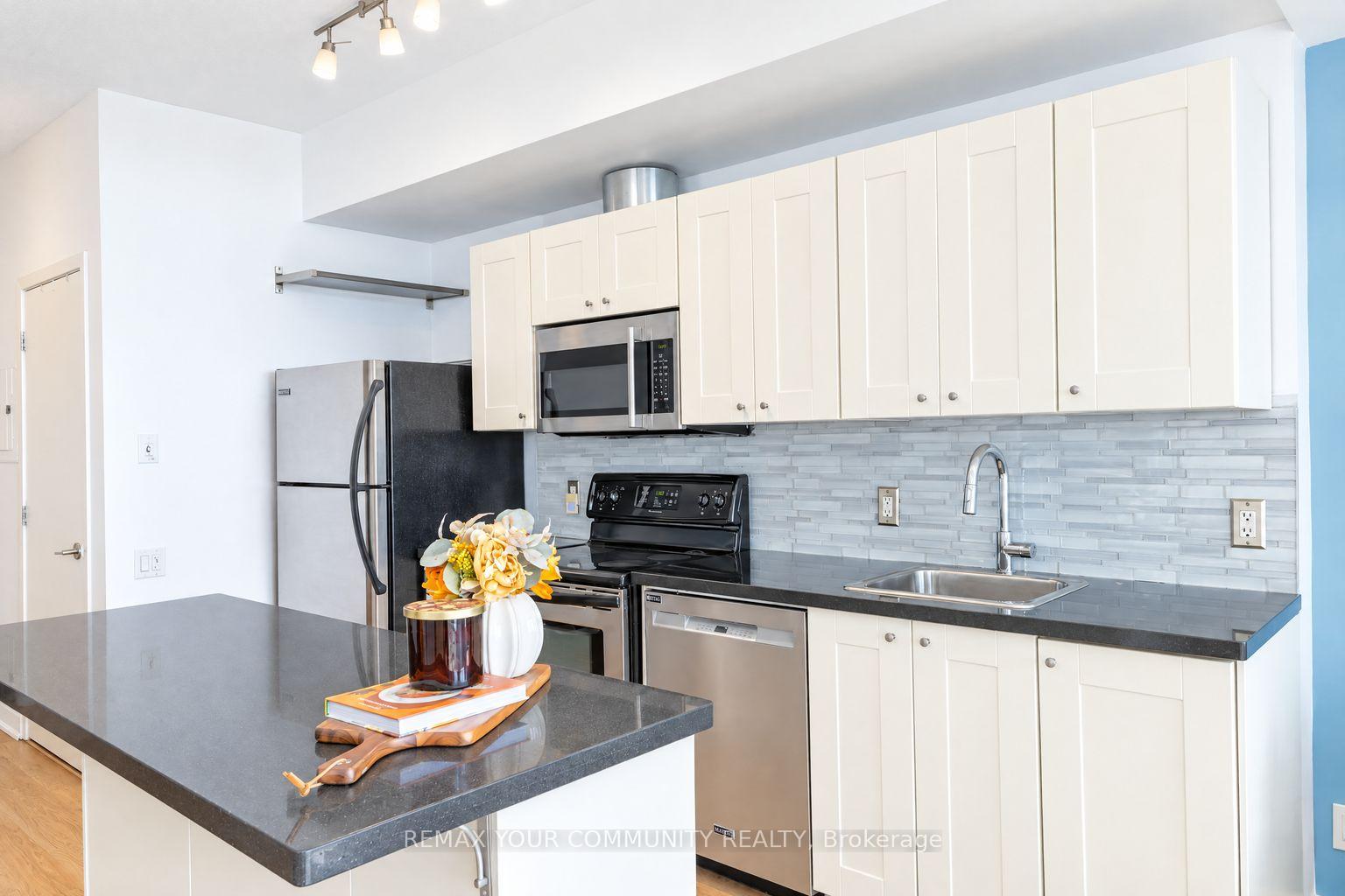 Photo 7 of Unit 1105, 33 Mill Street, Toronto, Waterfront Communities — HOMEH