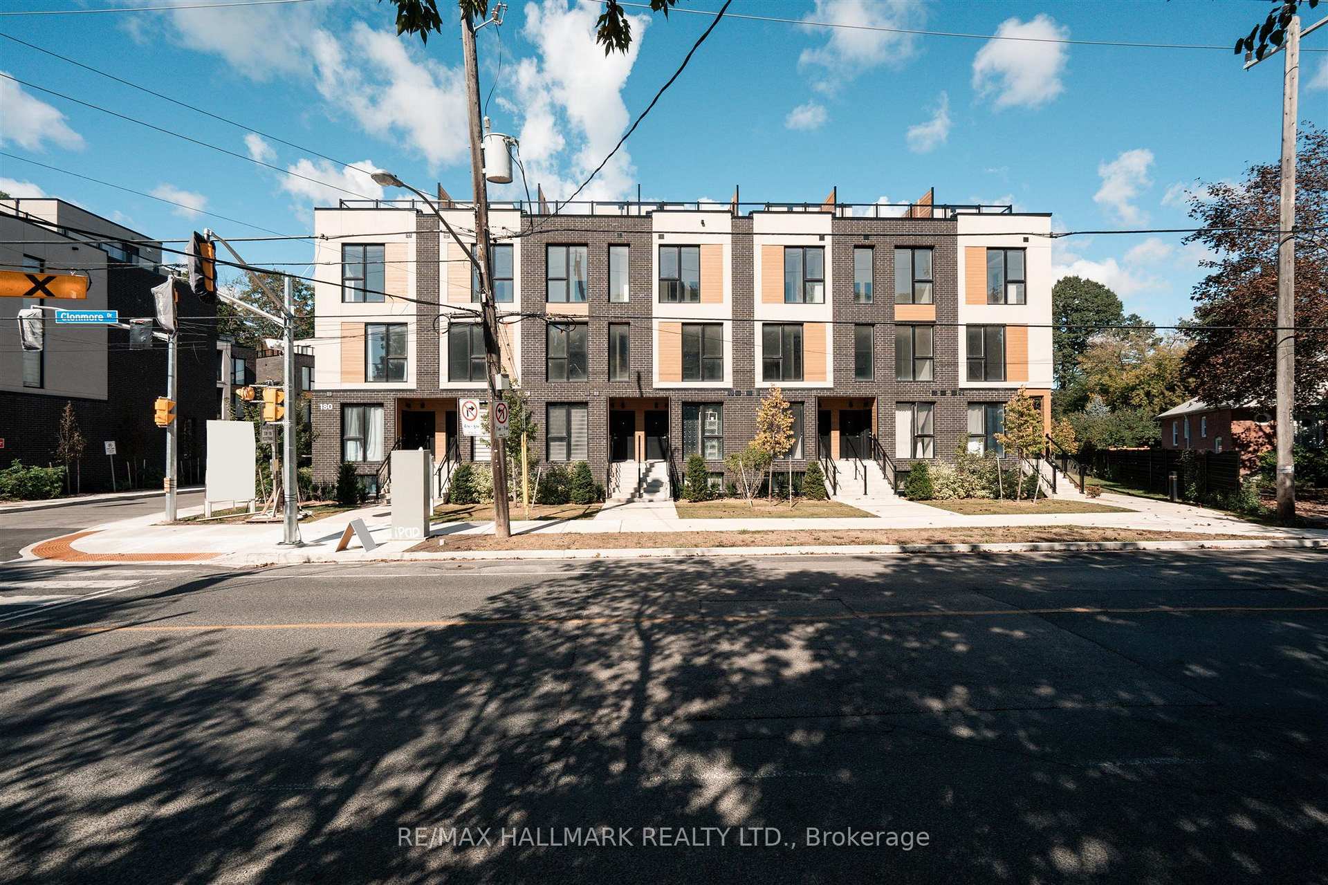 Photo 10 of Unit 13, 170 Clonmore Drive, Scarborough, Birchcliffe-Cliffside — HOMEH