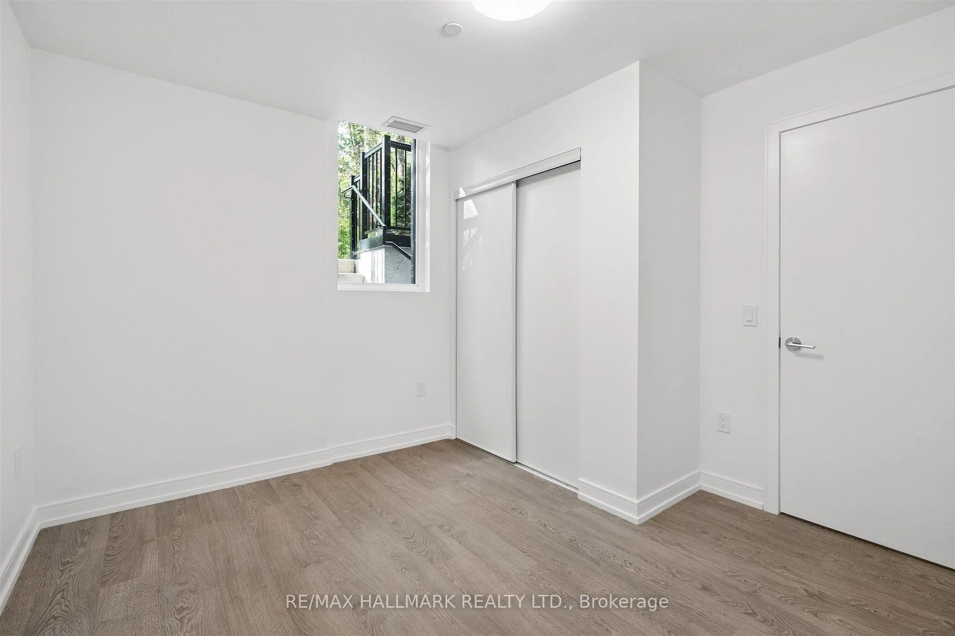 Photo 47 of Unit 13, 170 Clonmore Drive, Scarborough, Birchcliffe-Cliffside — HOMEH