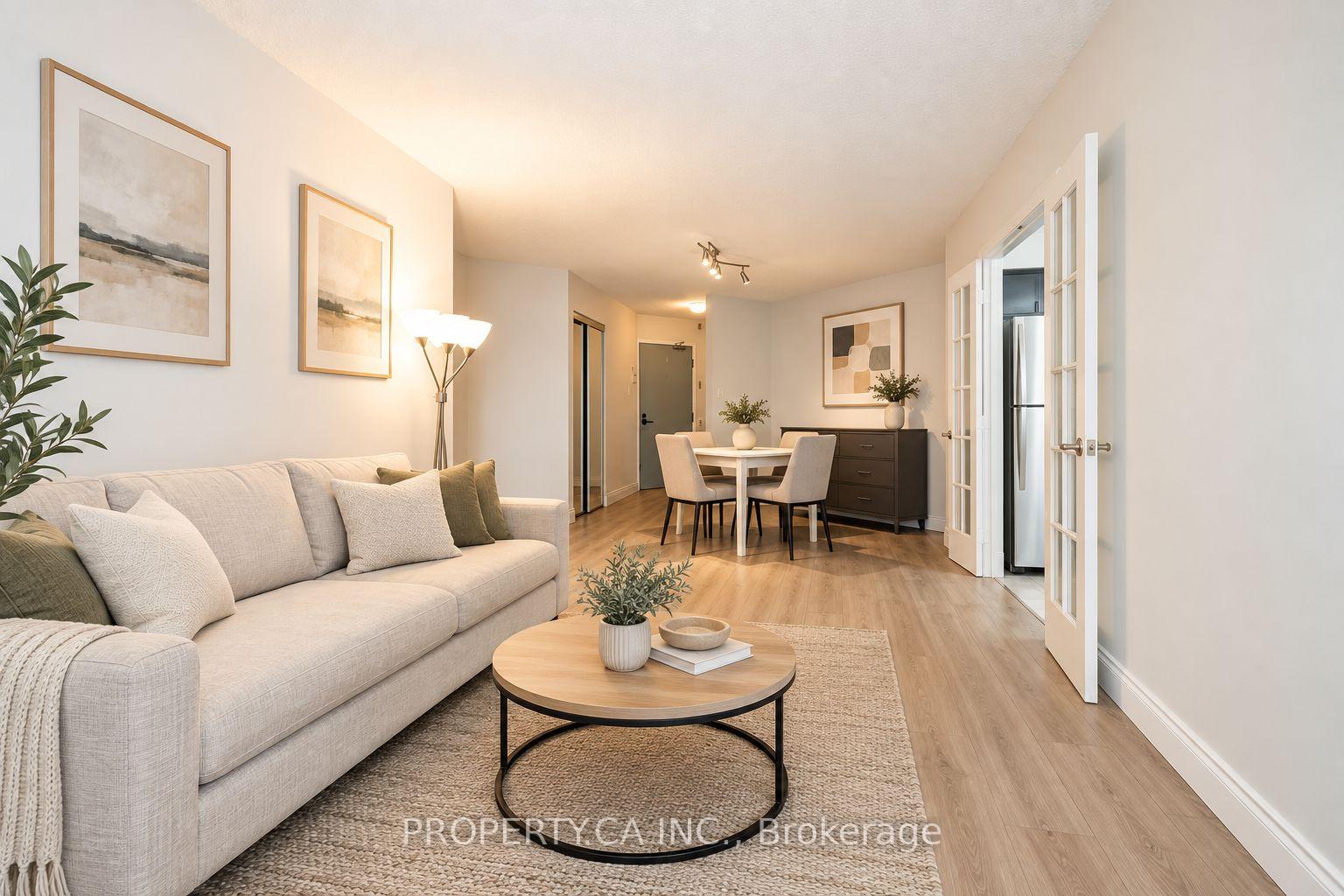 Photo of Unit 1001, 25 Maitland Street W