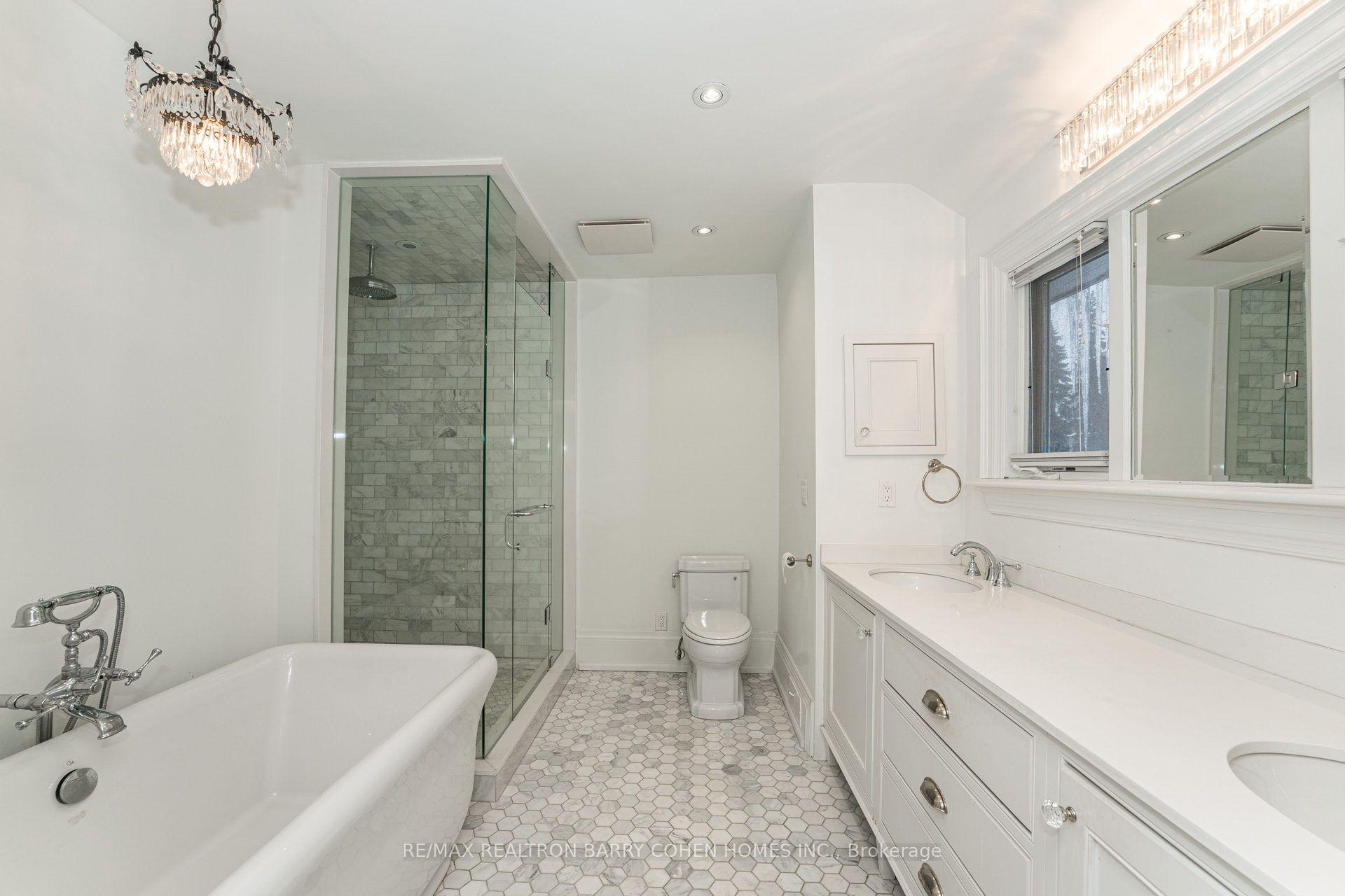 Photo 24 of 28 Dunvegan Road, Toronto, Casa Loma — HOMEH