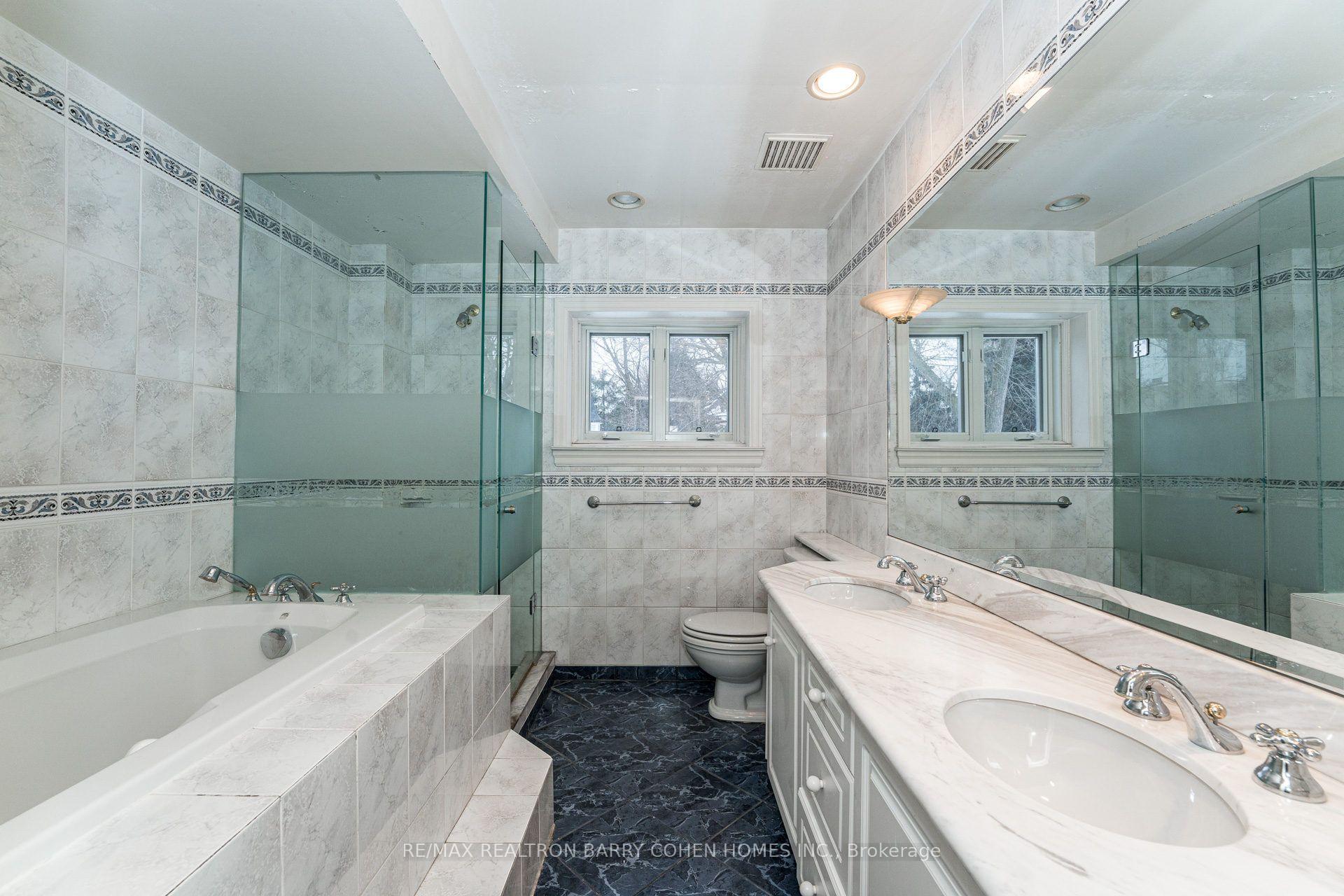 Photo 28 of 28 Dunvegan Road, Toronto, Casa Loma — HOMEH