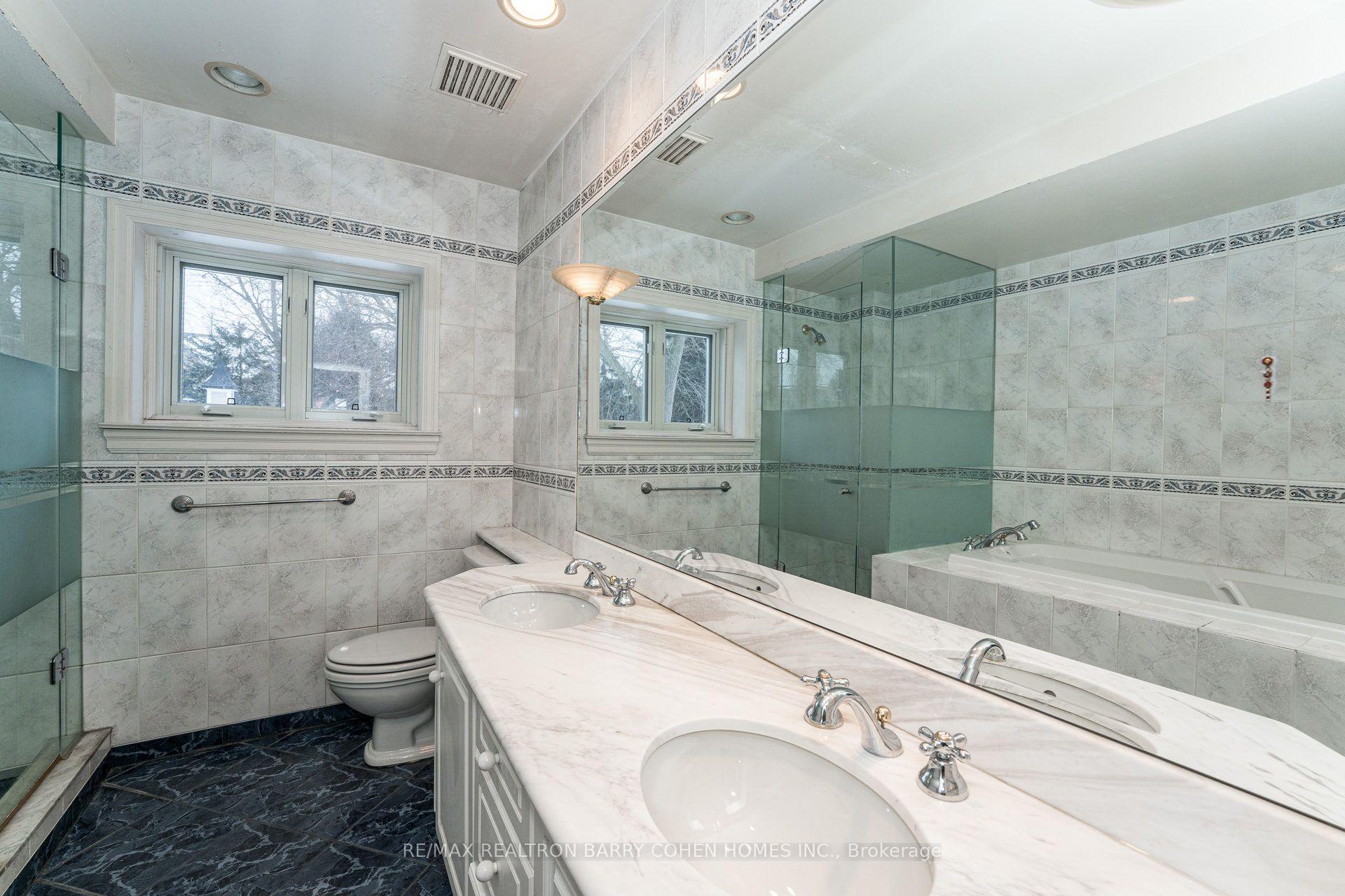 Photo 29 of 28 Dunvegan Road, Toronto, Casa Loma — HOMEH
