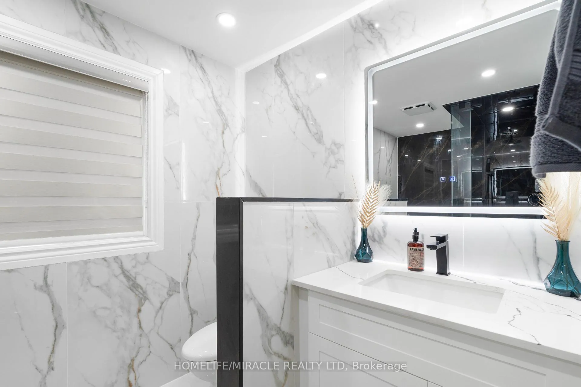 Photo 22 of 57 Springmount Drive, Kitchener — HOMEH