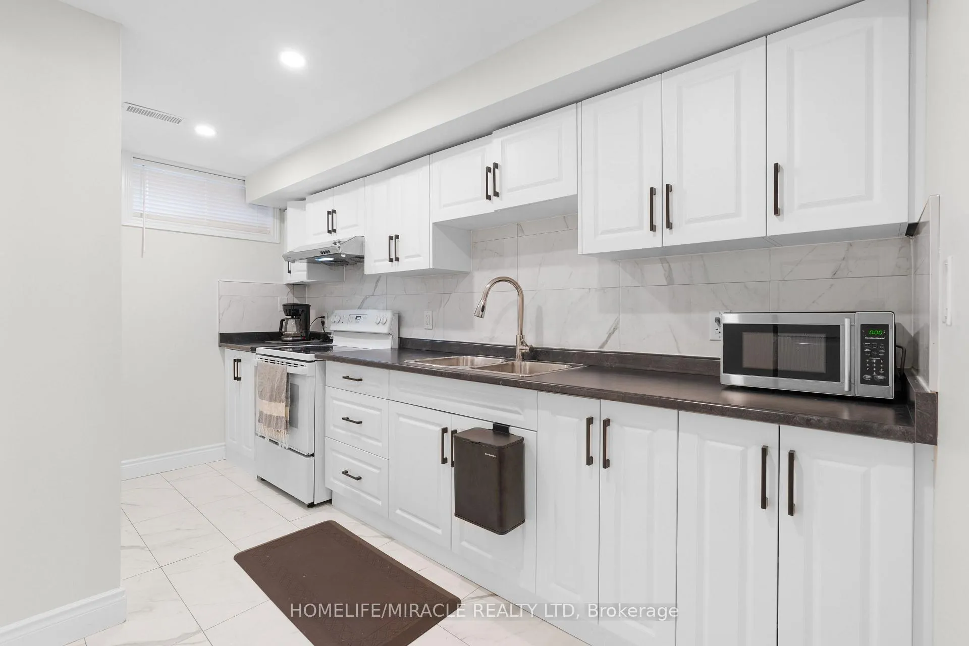 Photo 34 of 57 Springmount Drive, Kitchener — HOMEH