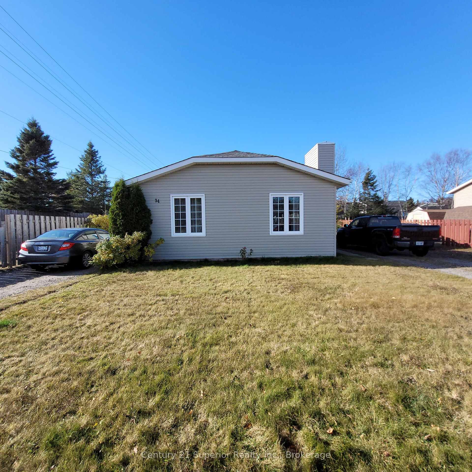 Photo of 34 Hemlo Drive E