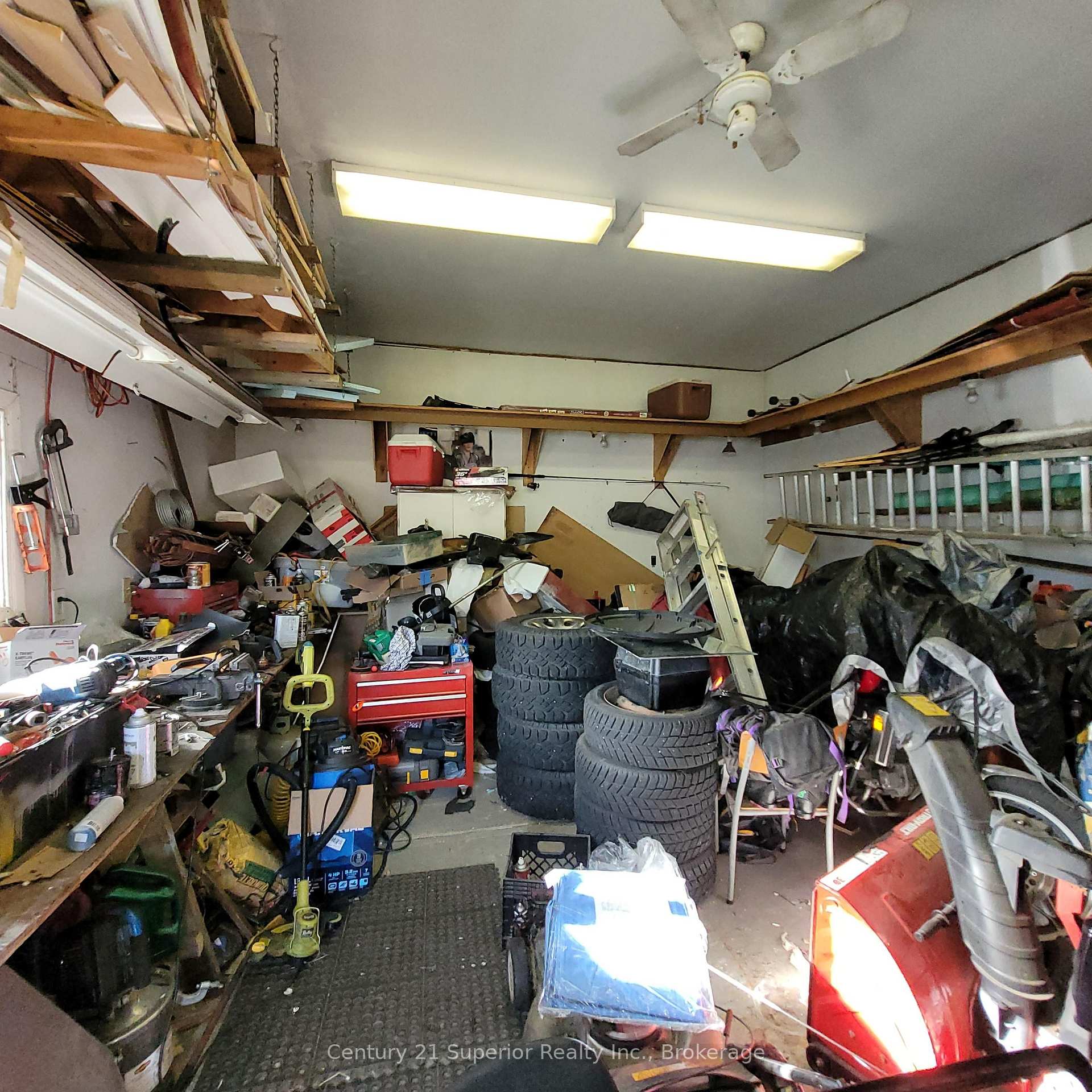 Photo 37 of 34 Hemlo Drive E, Marathon — HOMEH