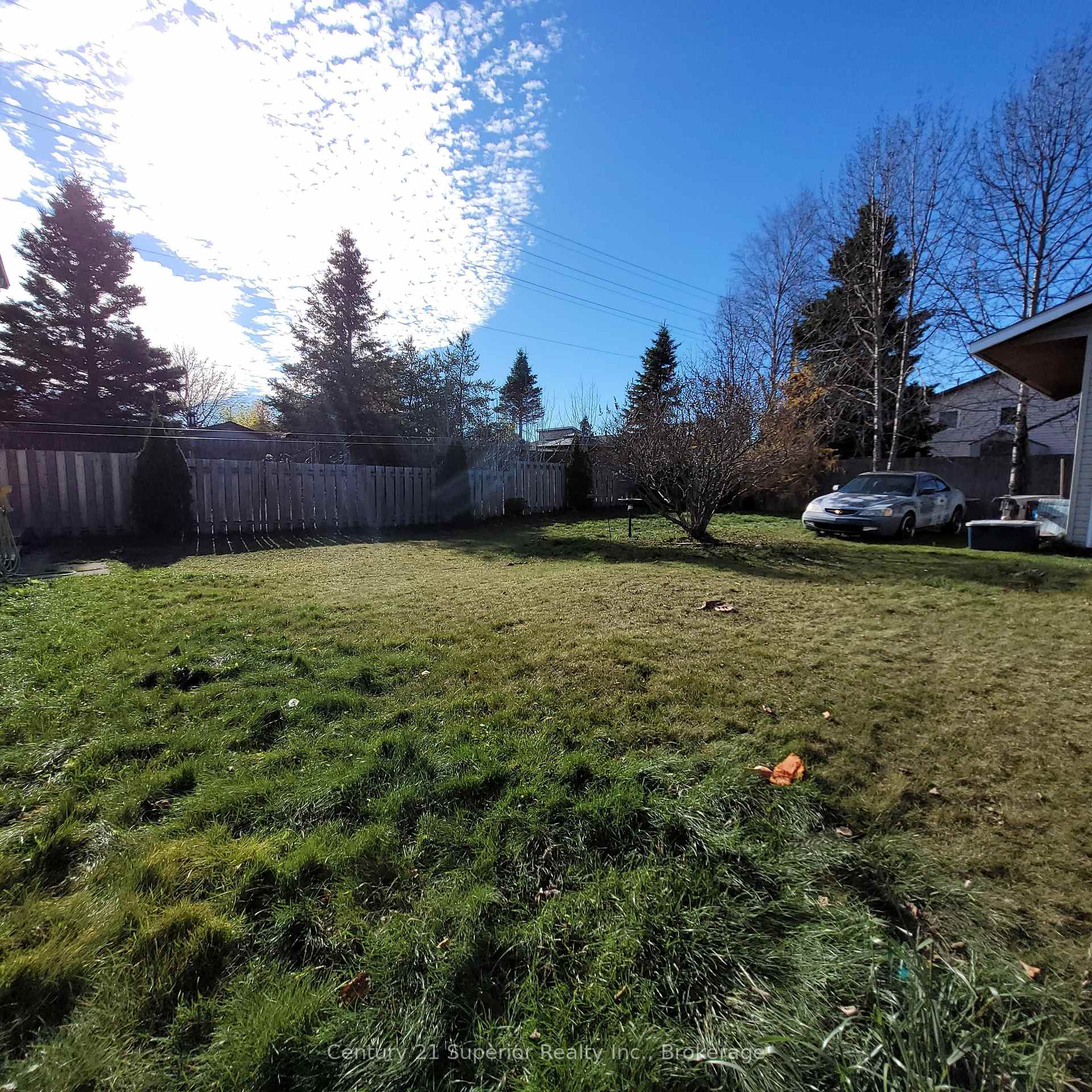 Photo 39 of 34 Hemlo Drive E, Marathon — HOMEH