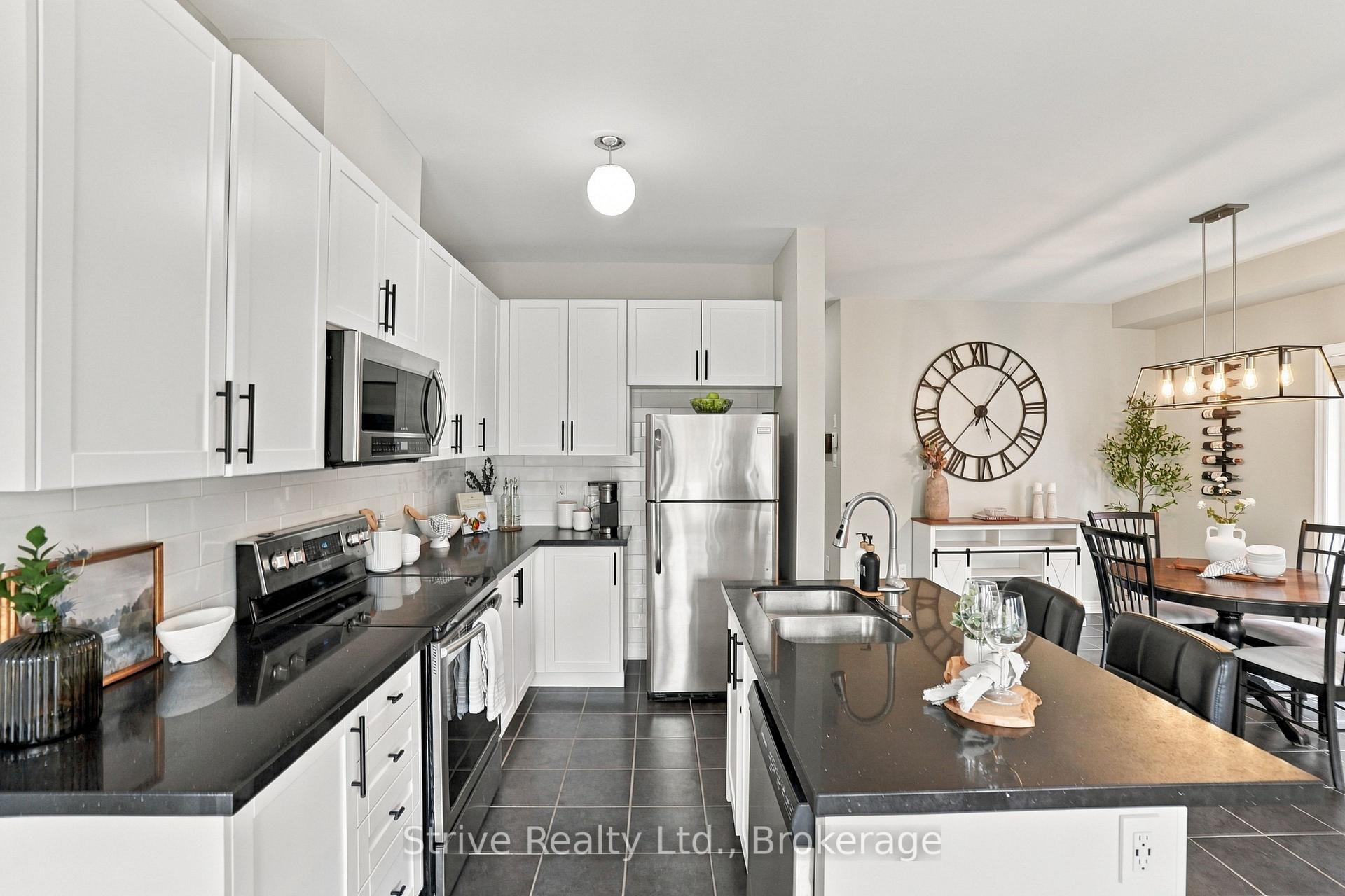 Photo 12 of 18 Bud Doucette Court, Uxbridge — HOMEH