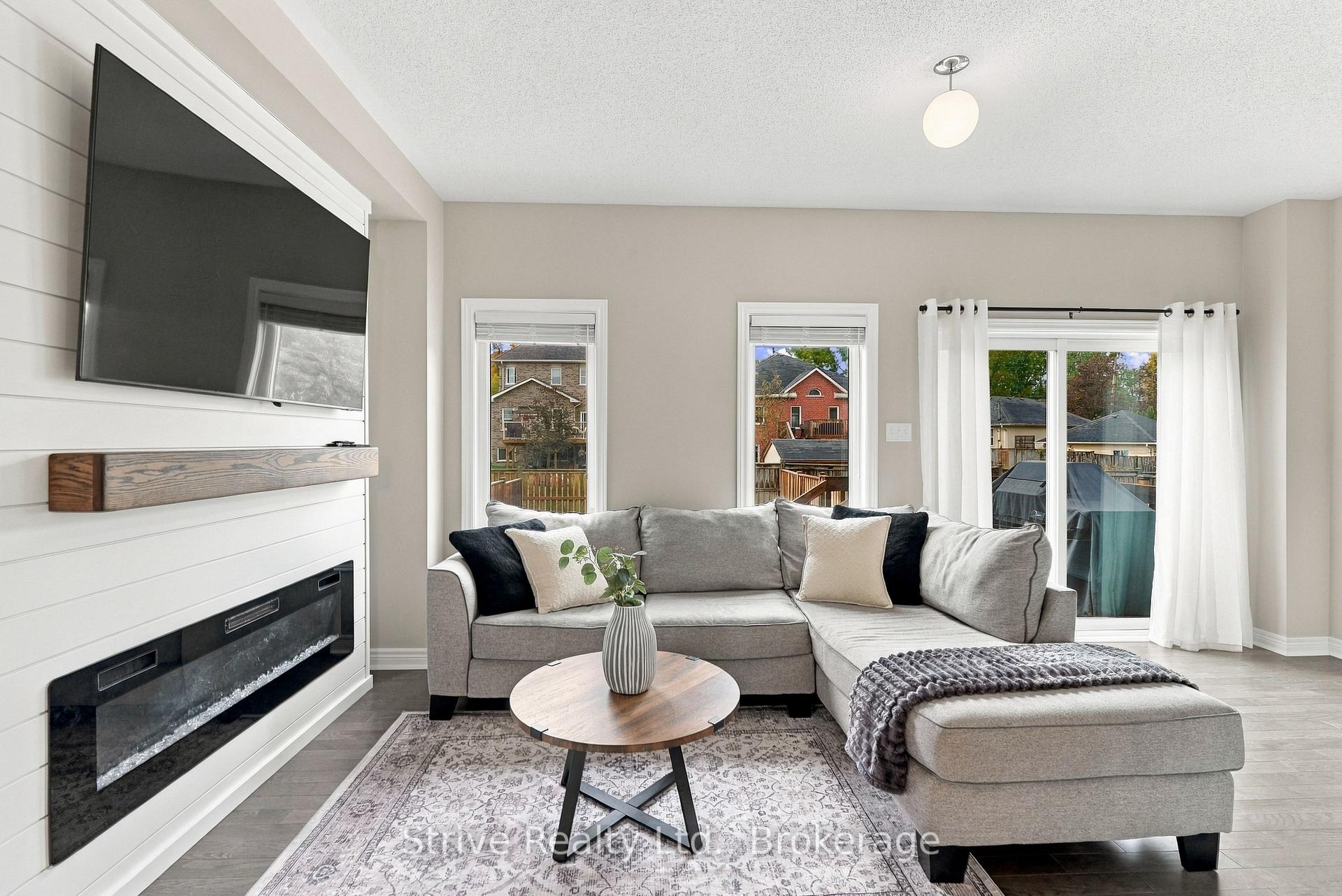 Photo 19 of 18 Bud Doucette Court, Uxbridge — HOMEH