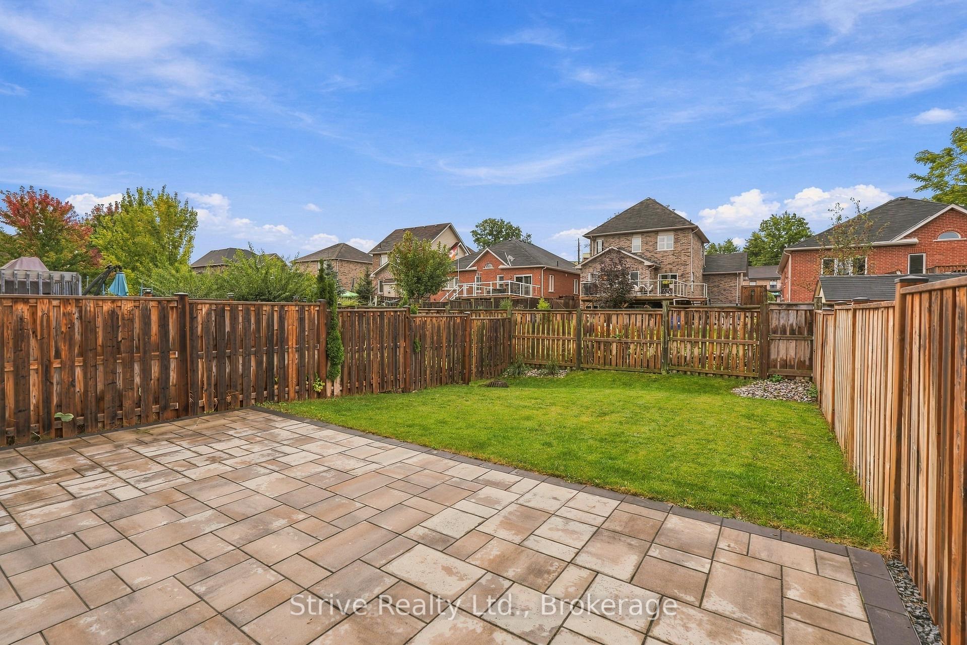 Photo 46 of 18 Bud Doucette Court, Uxbridge — HOMEH