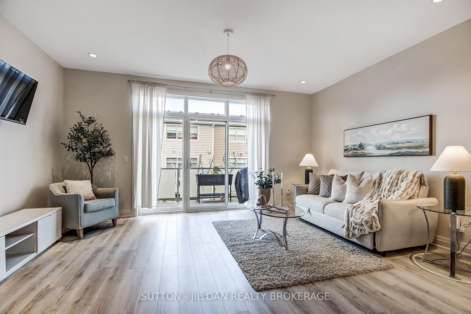 Photo 8 of Unit 78, 3025 Singleton Avenue, London, South W — HOMEH
