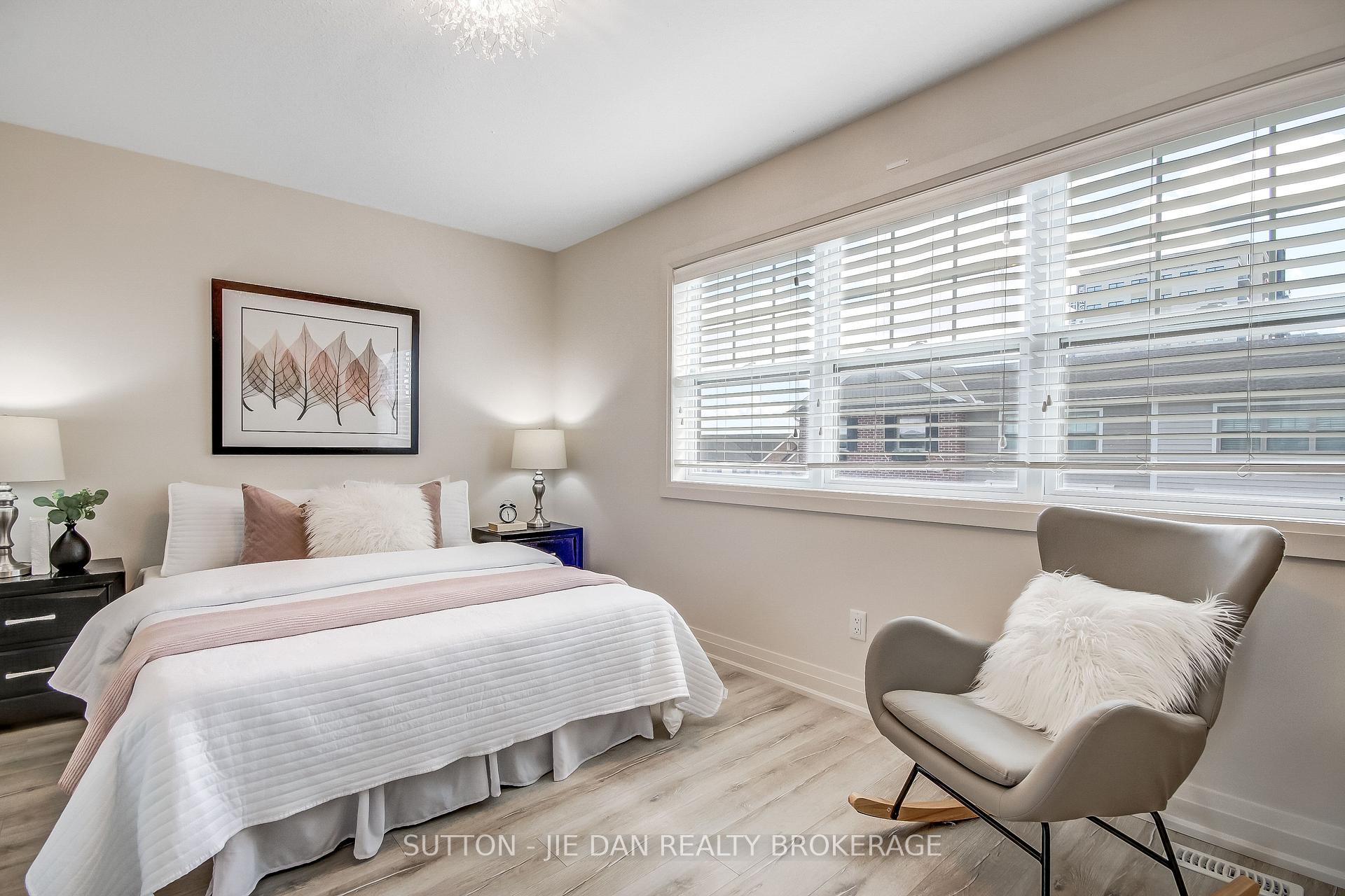 Photo 16 of Unit 78, 3025 Singleton Avenue, London, South W — HOMEH