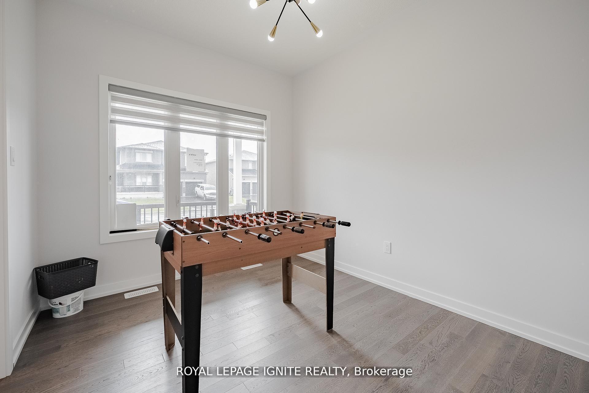 Photo 7 of 19 Butternut Drive, Norfolk, Simcoe — HOMEH