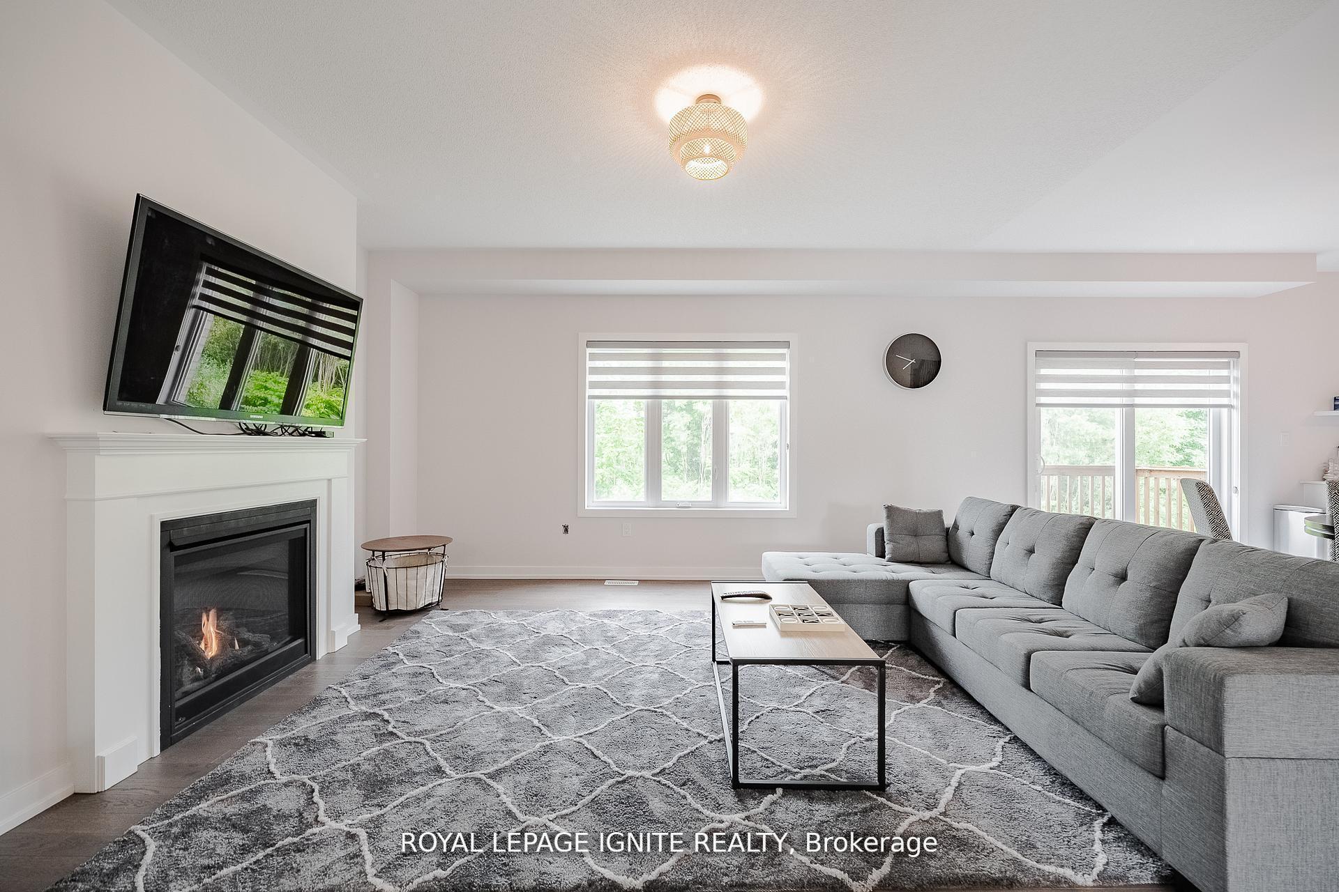 Photo 11 of 19 Butternut Drive, Norfolk, Simcoe — HOMEH