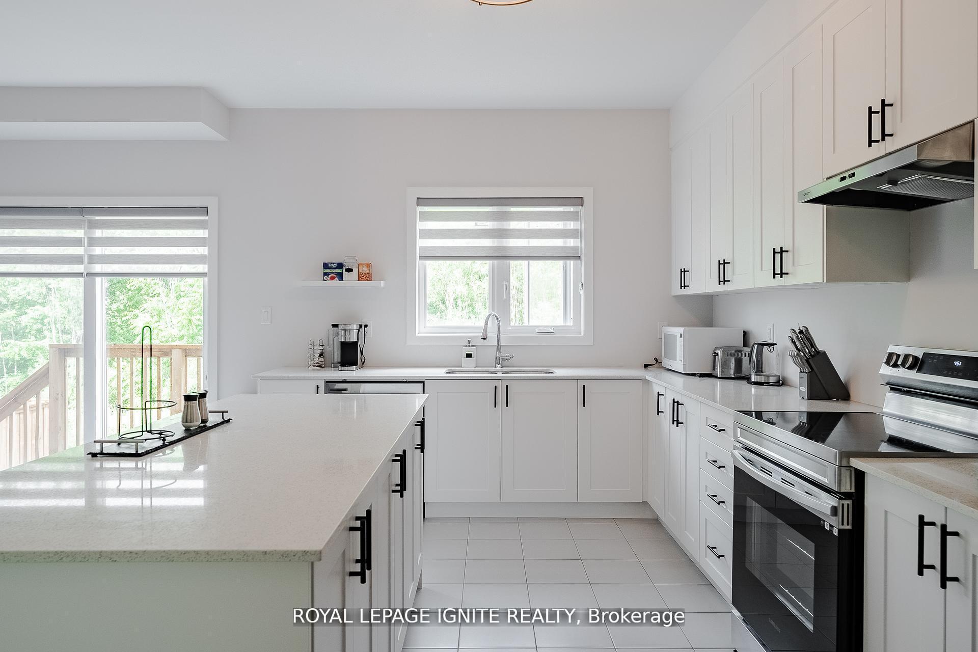 Photo 20 of 19 Butternut Drive, Norfolk, Simcoe — HOMEH