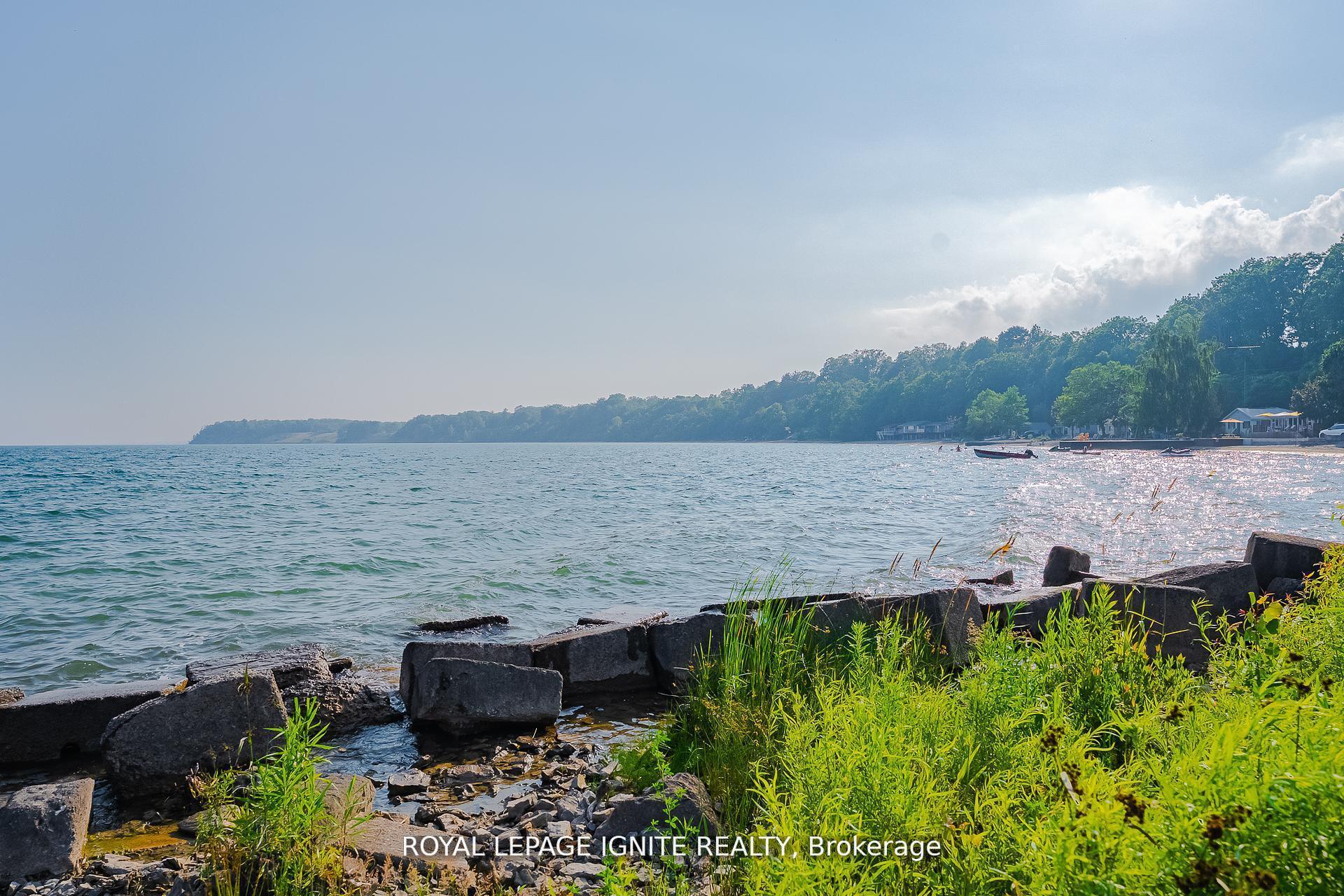 Photo 44 of 19 Butternut Drive, Norfolk, Simcoe — HOMEH