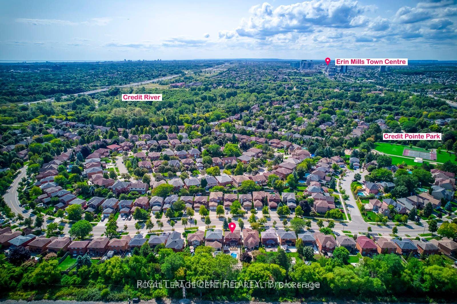 Photo 2 of Unit Bsmt, 4230 Credit Pointe Drive, Mississauga, East Credit — HOMEH