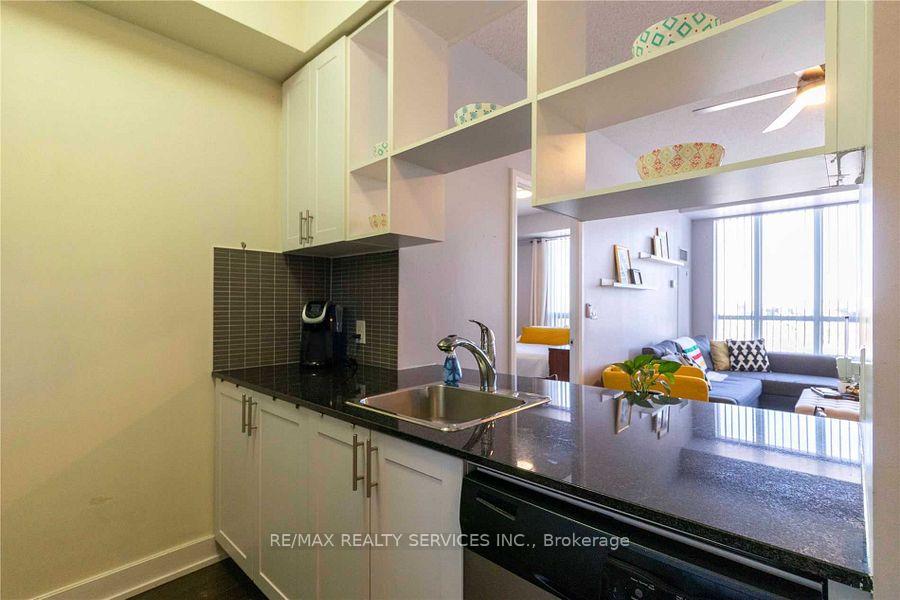 Photo 3 of Unit 325, 2 Eva Road, Etobicoke, Etobicoke West Mall — HOMEH