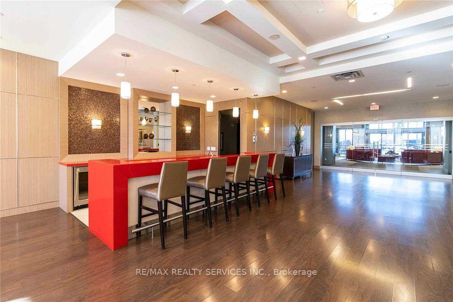 Photo 18 of Unit 325, 2 Eva Road, Etobicoke, Etobicoke West Mall — HOMEH